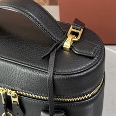 Loro piana Extra Softy Case L21手袋 款号:FLW0346 颜色:黑色羊皮 Extra S Loro piana Extra Softy Case L21手袋 款号:FLW0346 颜色:黑色羊皮 Extra S