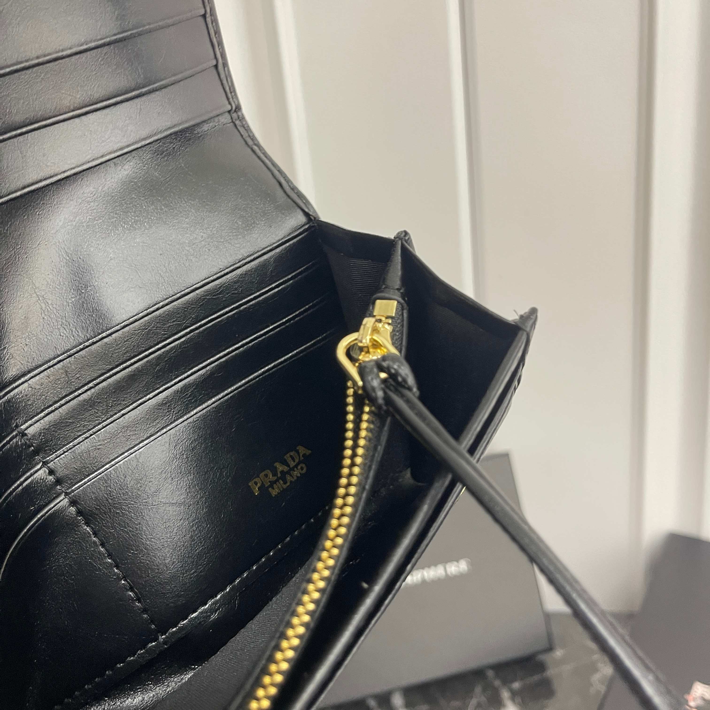 【大人気上品でコンパクト】カードコインケース 財布