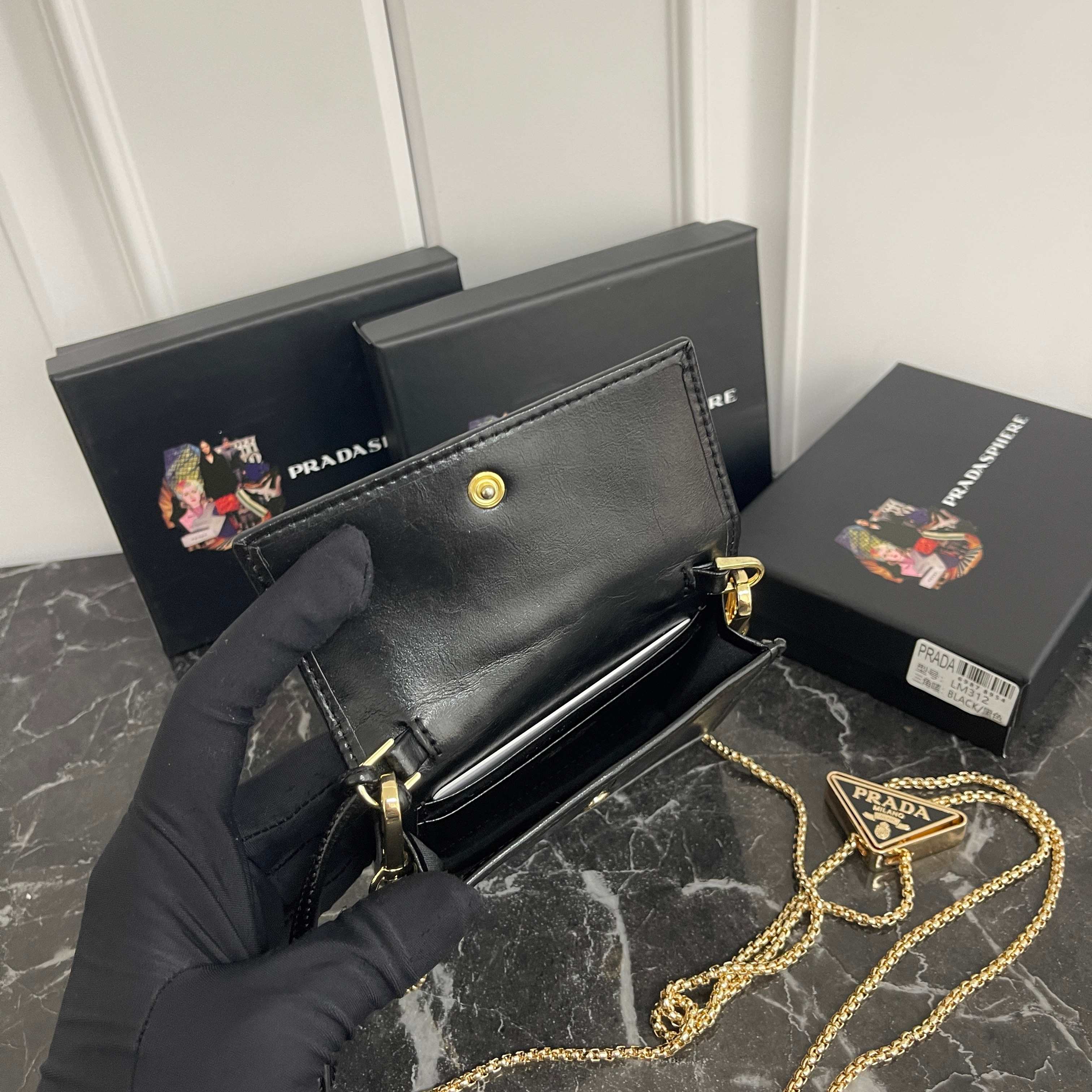 【大人気上品でコンパクト】カードコインケース 財布