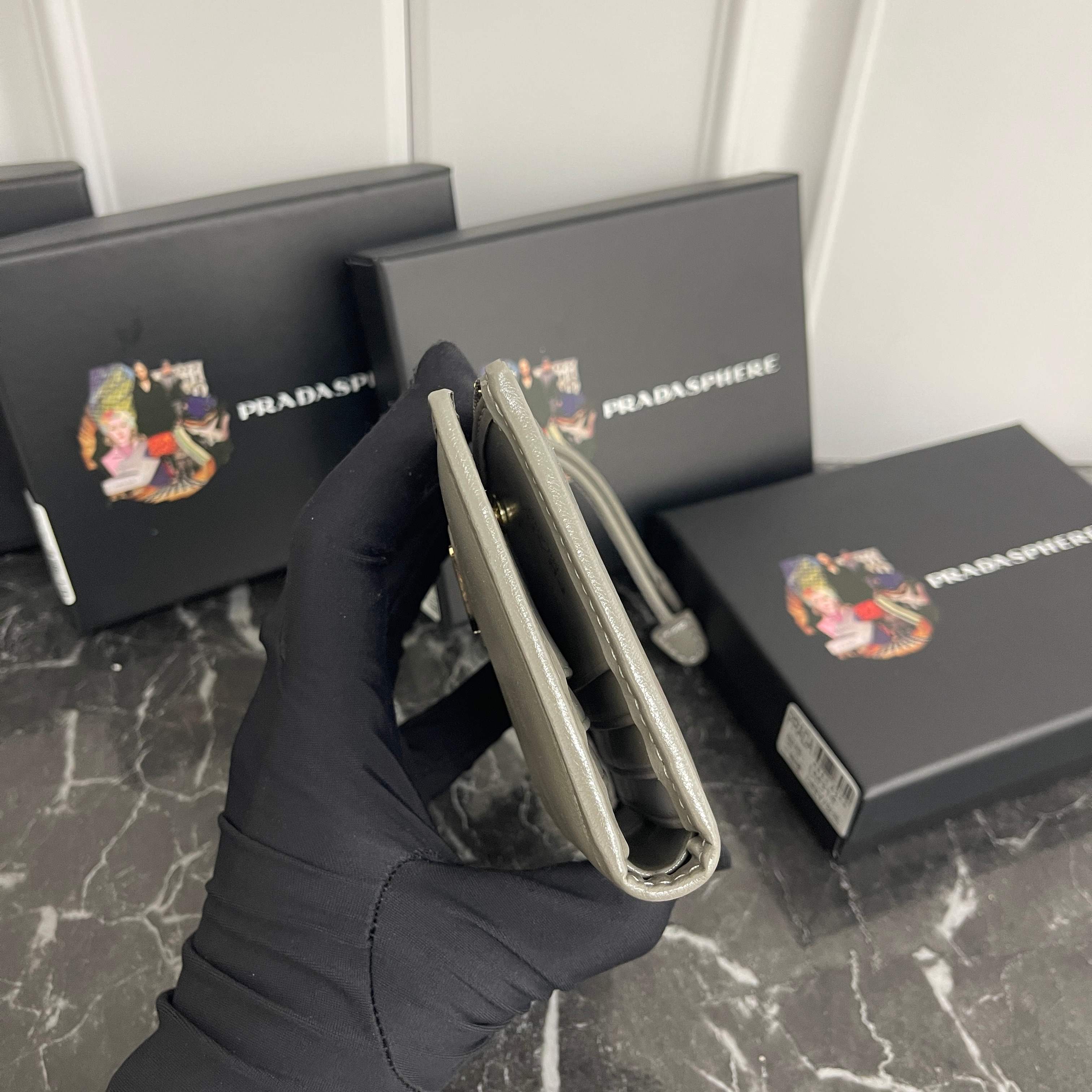 【大人気上品でコンパクト】カードコインケース 財布