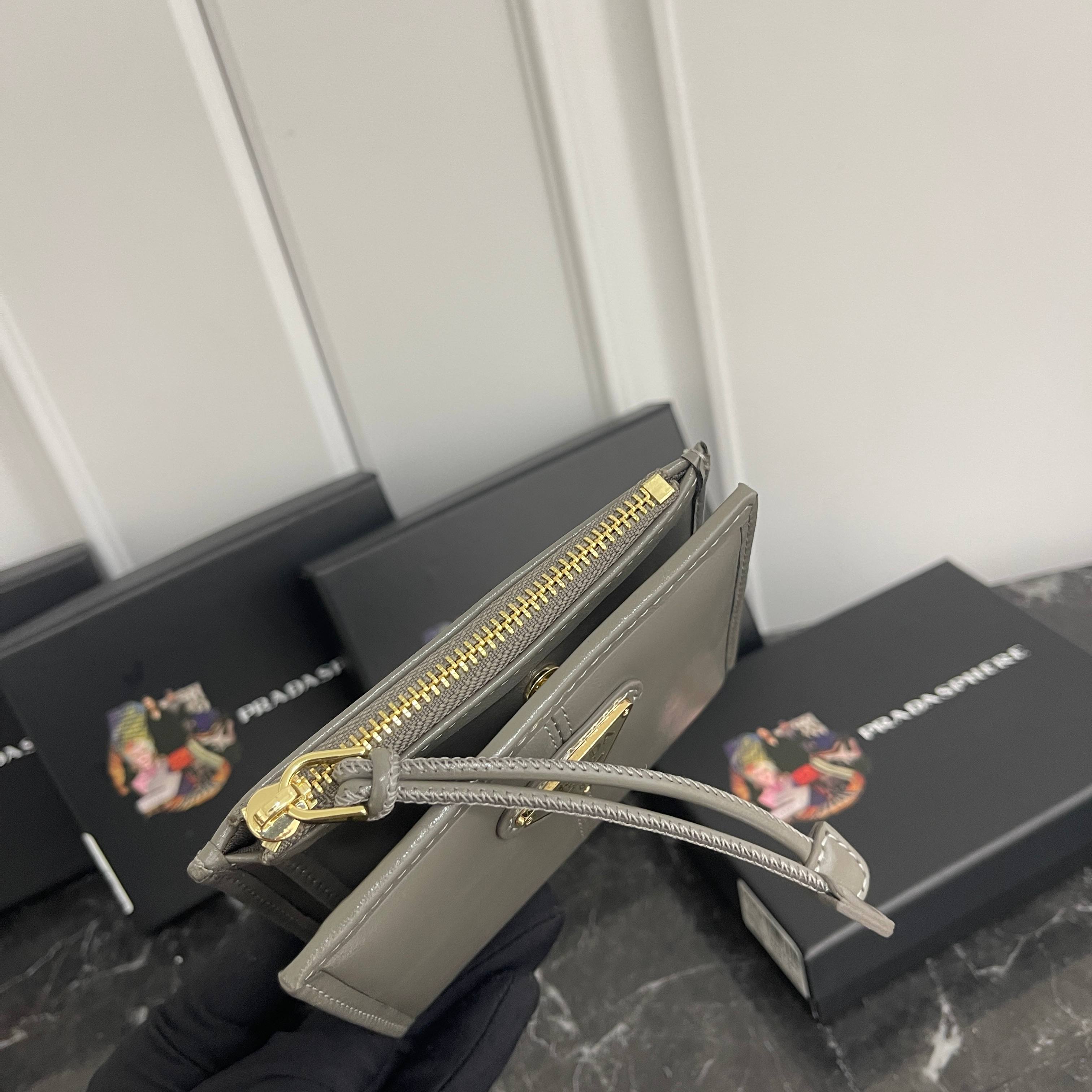 【大人気上品でコンパクト】カードコインケース 財布