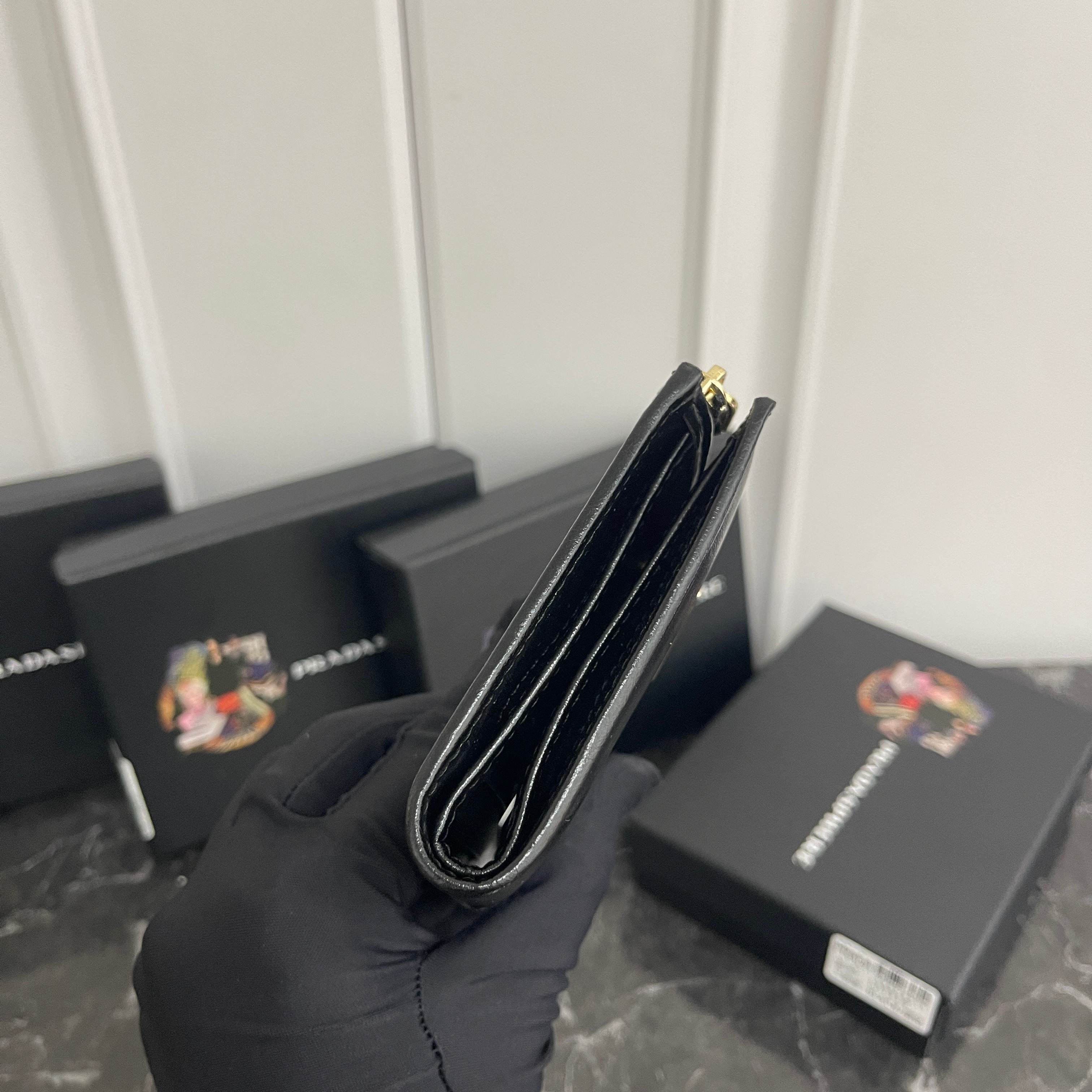 【大人気上品でコンパクト】カードコインケース 財布