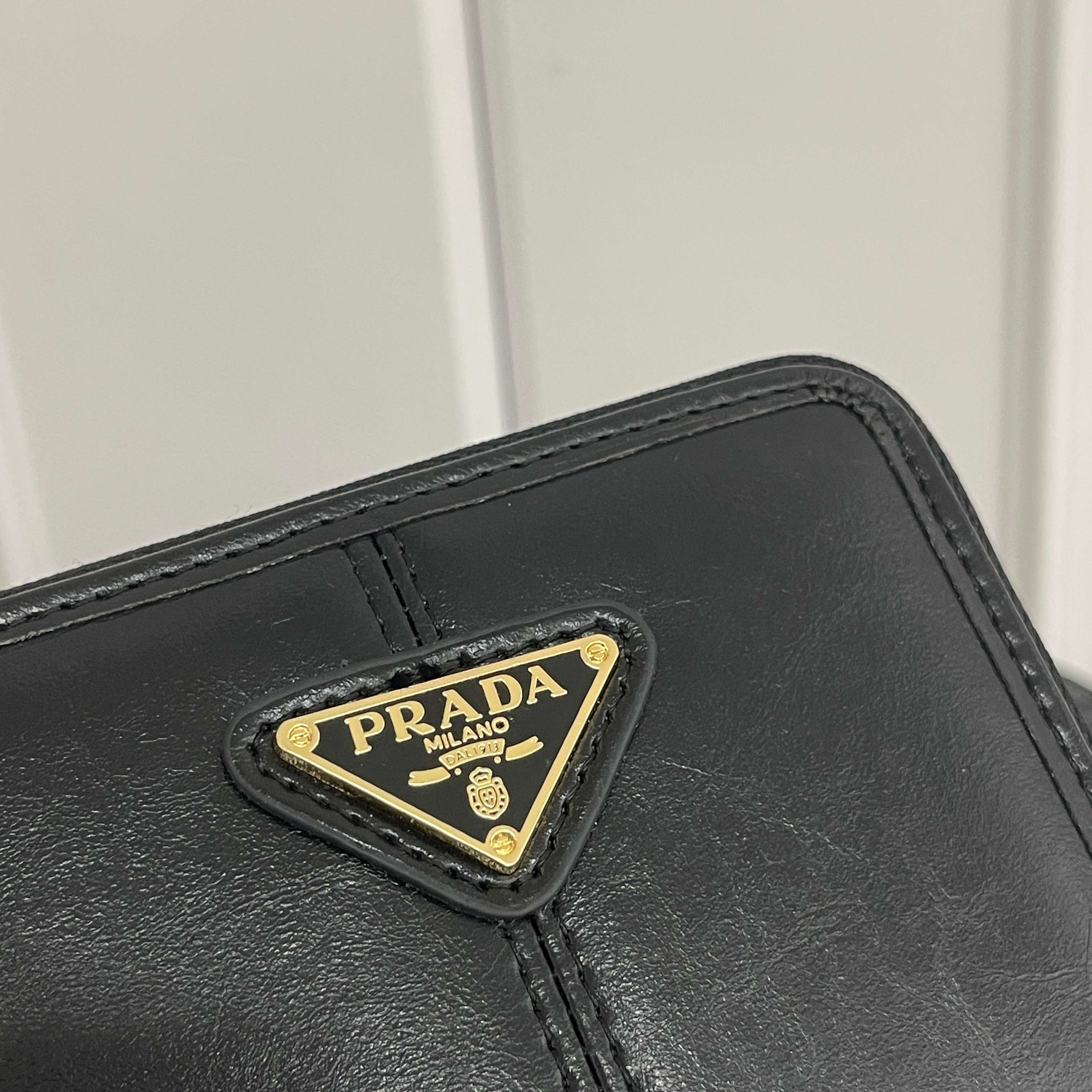 【大人気上品でコンパクト】カードコインケース 財布