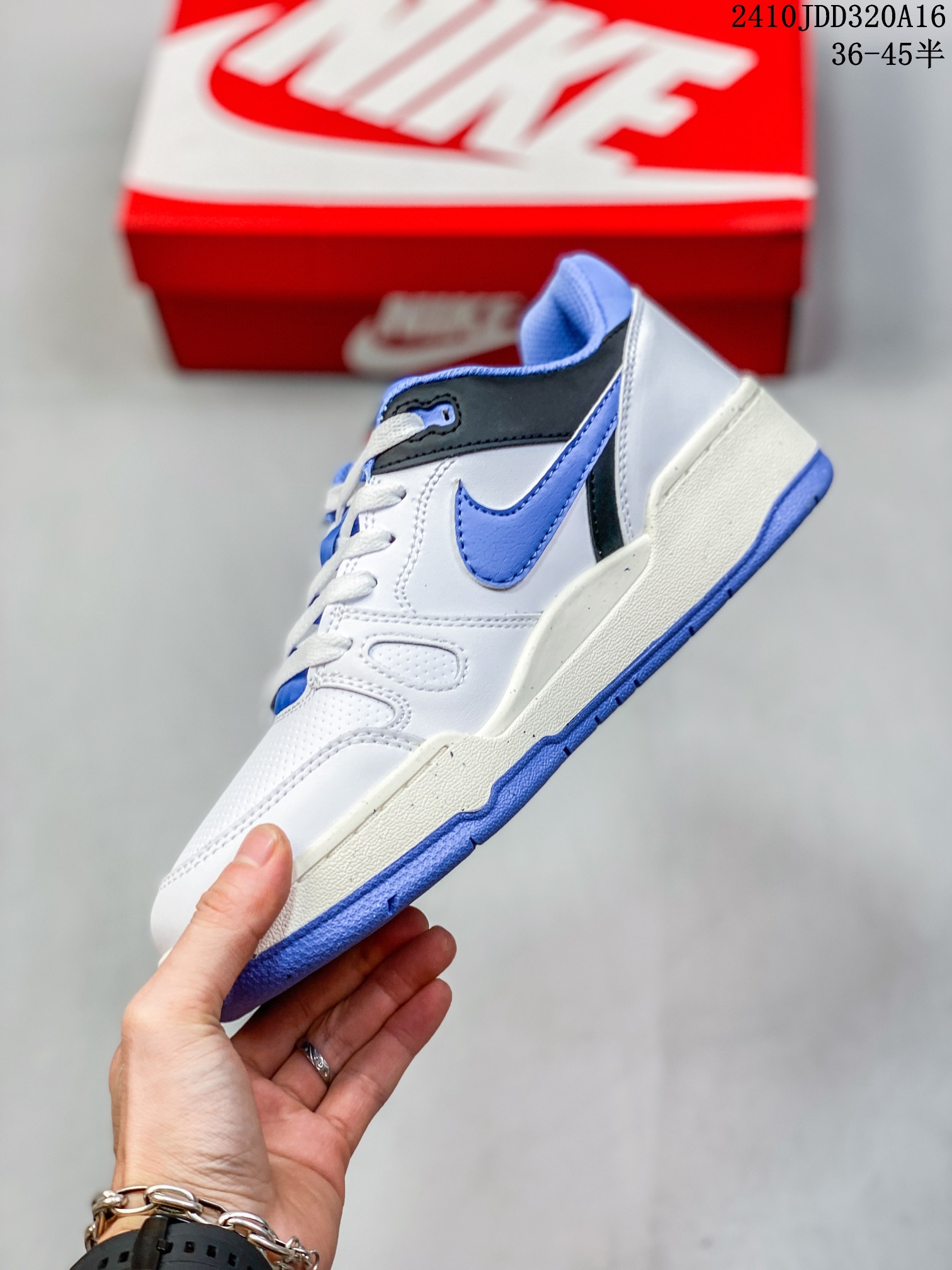 💰150
✅耐克Nike FULL FORCE LO扣篮系列低帮休闲运动滑板板鞋采用软质牛剖皮鞋面材质#正确后跟反口里弧度#原厂中底布正确印刷#鞋垫嵌入缓震乳胶+Sole真气垫装置#原比值开发耐磨橡胶大底❗
货号:FB1362-101
尺码:36 36.5 37.5 38 38.5 39 40 40.5 41 42 42.5 43 44 45
编码:10JDD320A16