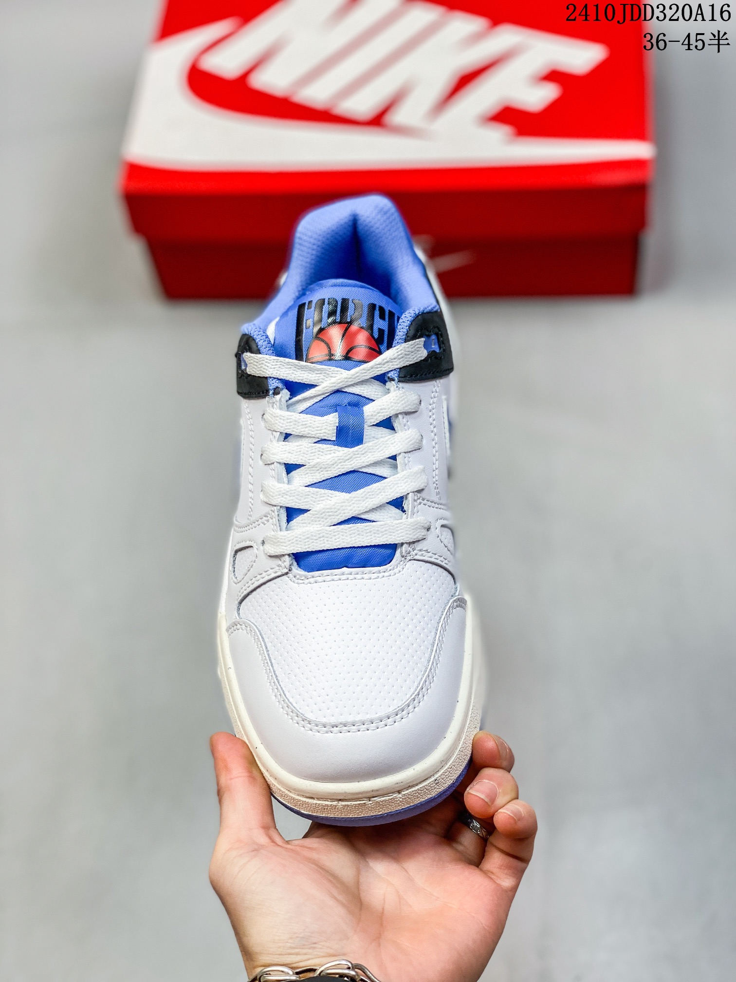 💰150
✅耐克Nike FULL FORCE LO扣篮系列低帮休闲运动滑板板鞋采用软质牛剖皮鞋面材质#正确后跟反口里弧度#原厂中底布正确印刷#鞋垫嵌入缓震乳胶+Sole真气垫装置#原比值开发耐磨橡胶大底❗
货号:FB1362-101
尺码:36 36.5 37.5 38 38.5 39 40 40.5 41 42 42.5 43 44 45
编码:10JDD320A16