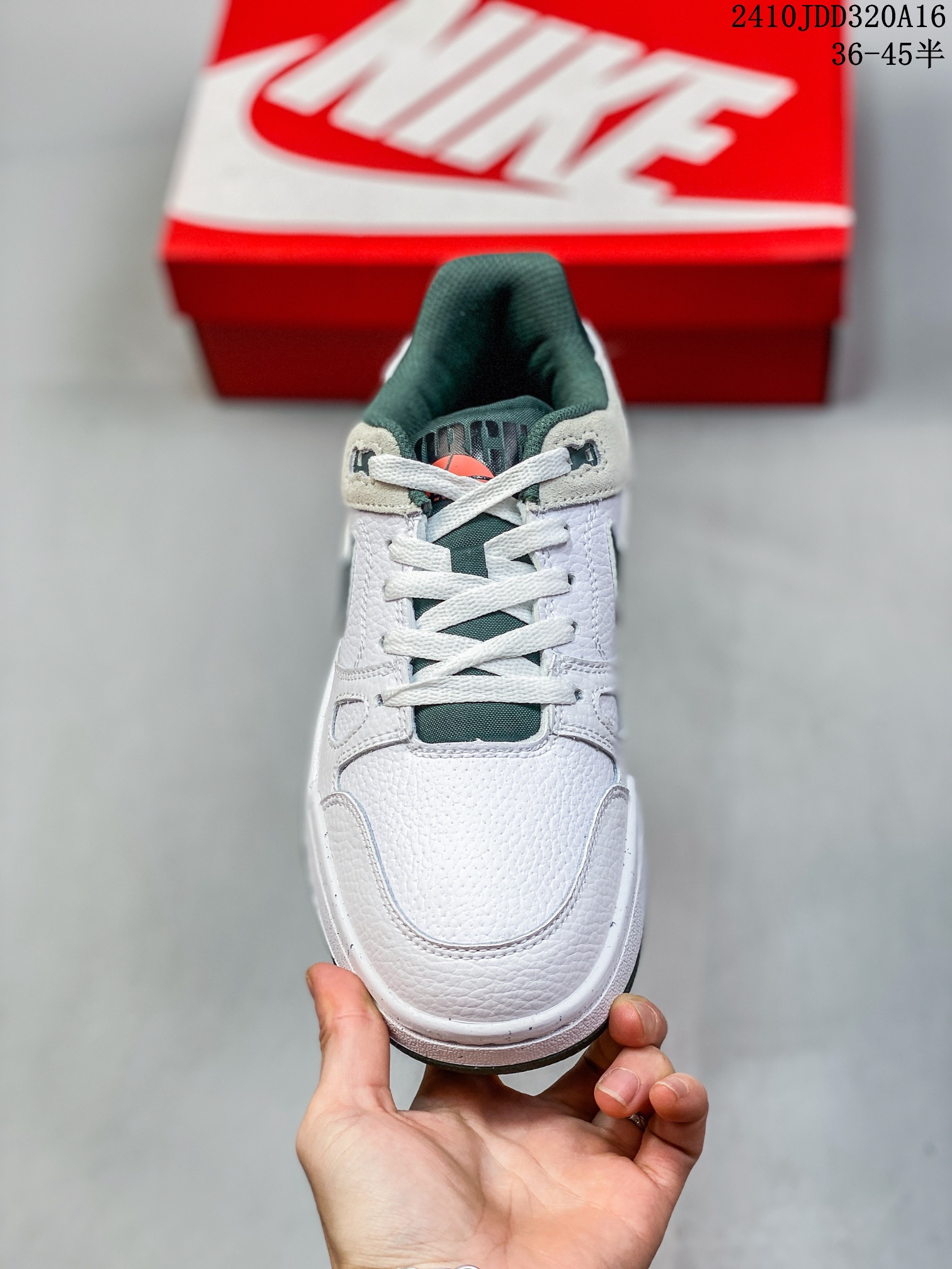 💰150
✅耐克Nike FULL FORCE LO扣篮系列低帮休闲运动滑板板鞋采用软质牛剖皮鞋面材质#正确后跟反口里弧度#原厂中底布正确印刷#鞋垫嵌入缓震乳胶+Sole真气垫装置#原比值开发耐磨橡胶大底❗
货号:FB1362-101
尺码:36 36.5 37.5 38 38.5 39 40 40.5 41 42 42.5 43 44 45
编码:10JDD320A16