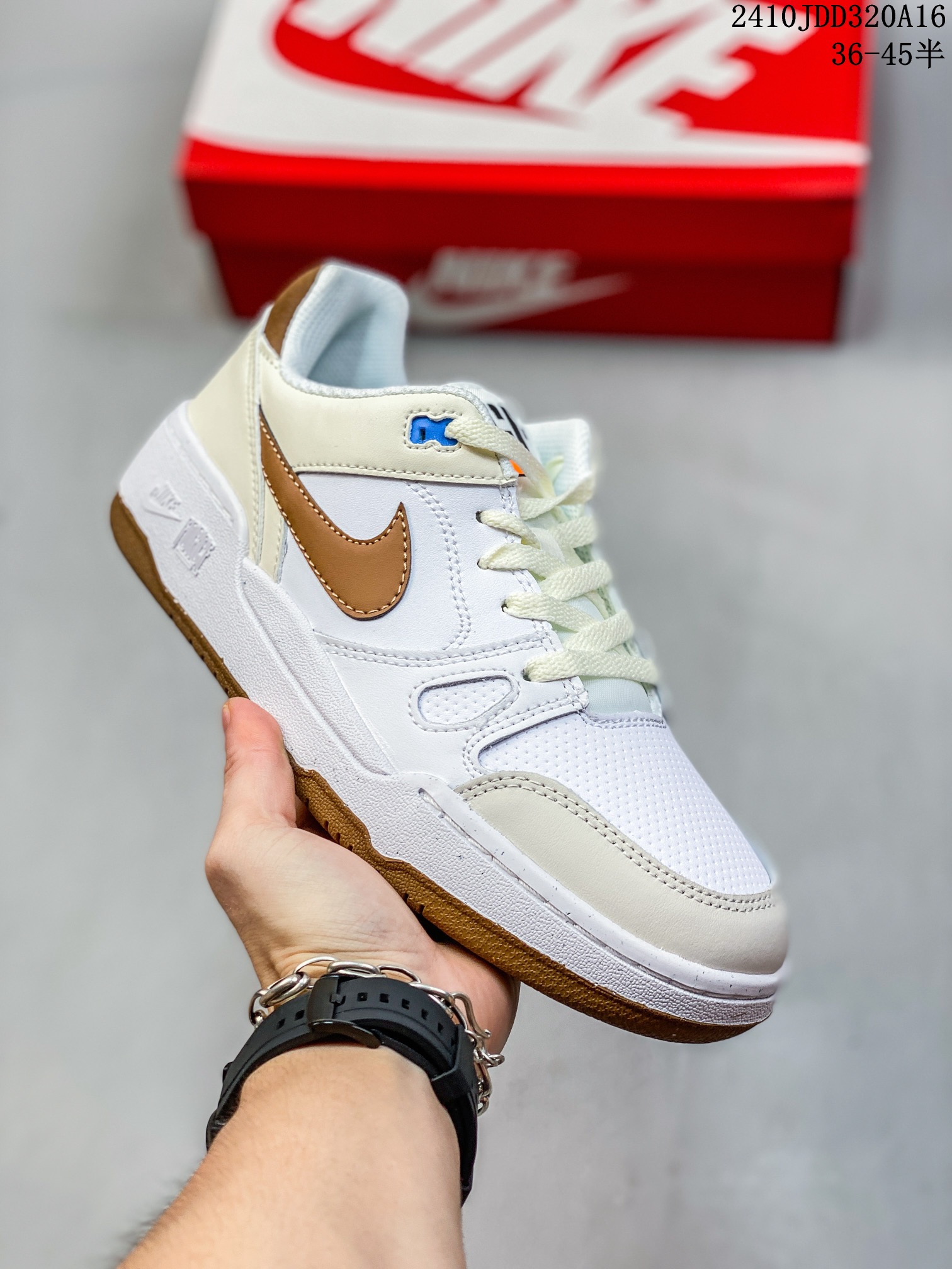 🈴💰150
✅耐克Nike FULL FORCE LO扣篮系列低帮休闲运动滑板板鞋采用软质牛剖皮鞋面材质#正确后跟反口里弧度#原厂中底布正确印刷#鞋垫嵌入缓震乳胶+Sole真气垫装置#原比值开发耐磨橡胶大底❗
货号:FB1362-101
尺码:36 36.5 37.5 38 38.5 39 40 40.5 41 42 42.5 43 44 45
编码:10JDD320A16