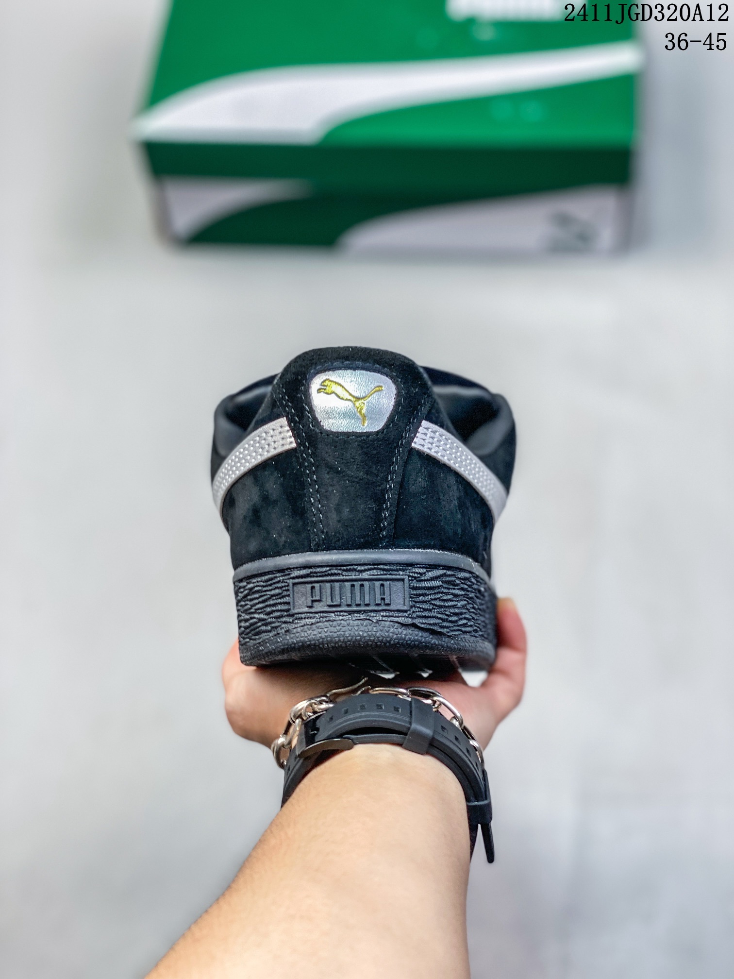 ❤️220包邮/原单代购级别
彪马 PUMA  Suede Platform Gold 蕾哈娜 厚底 松糕休闲百搭板鞋 复古潮男女鞋时尚运动鞋

货号:  397233
Size:   36-45含半码
编码:   11JGD320A12