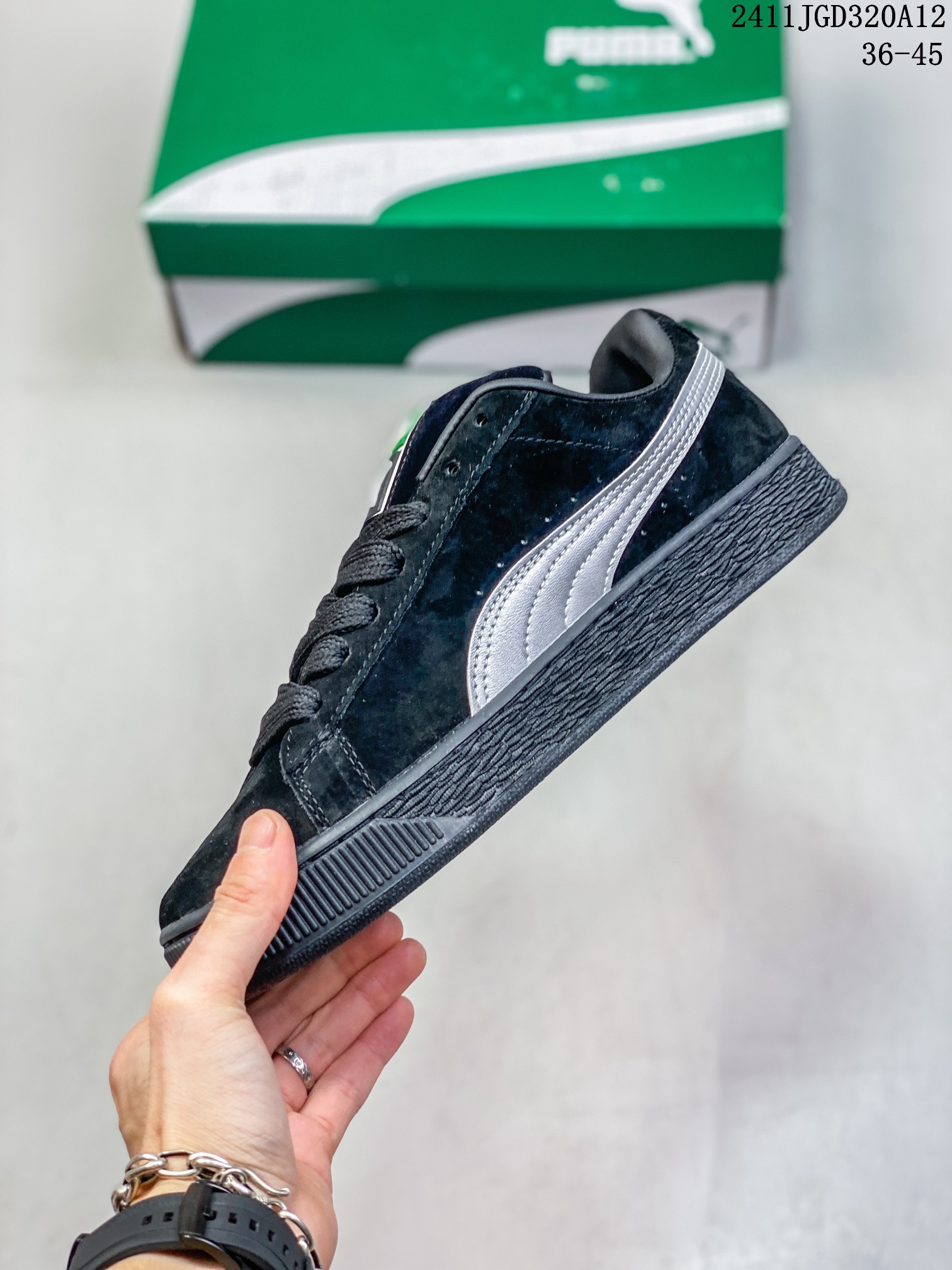 ❤️220包邮/原单代购级别
彪马 PUMA  Suede Platform Gold 蕾哈娜 厚底 松糕休闲百搭板鞋 复古潮男女鞋时尚运动鞋

货号:  397233
Size:   36-45含半码
编码:   11JGD320A12