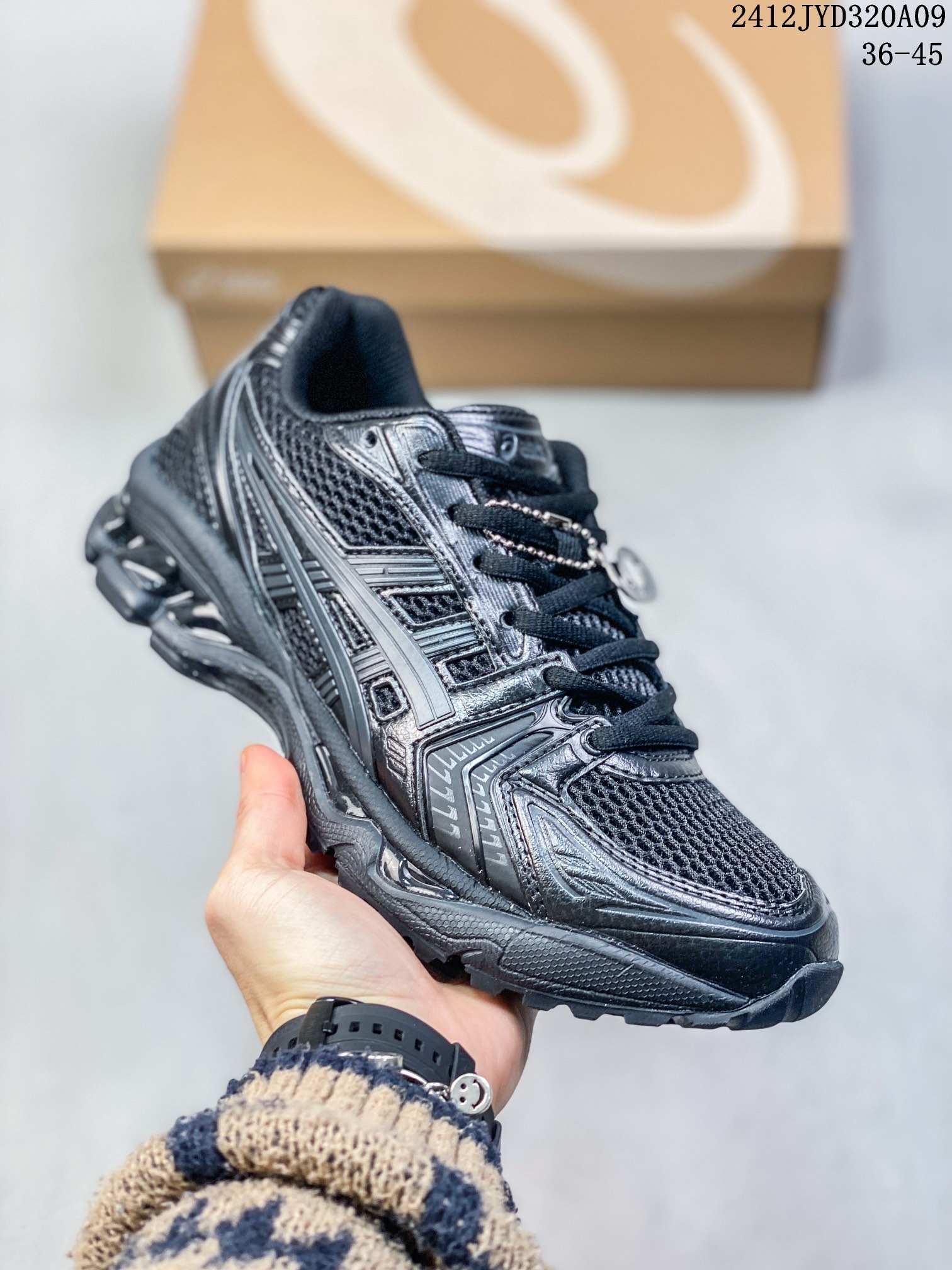 公司级ASICS/亚瑟士 透气网眼鞋面配合部分合成革材质 采用全新AHAR+橡胶材质,更加耐磨❗️日本专业跑鞋品牌·ASICS/亚瑟士 GEL-KAYANO 14 户外越野休闲运动跑步鞋. Size:如图所示 12JYD320A09