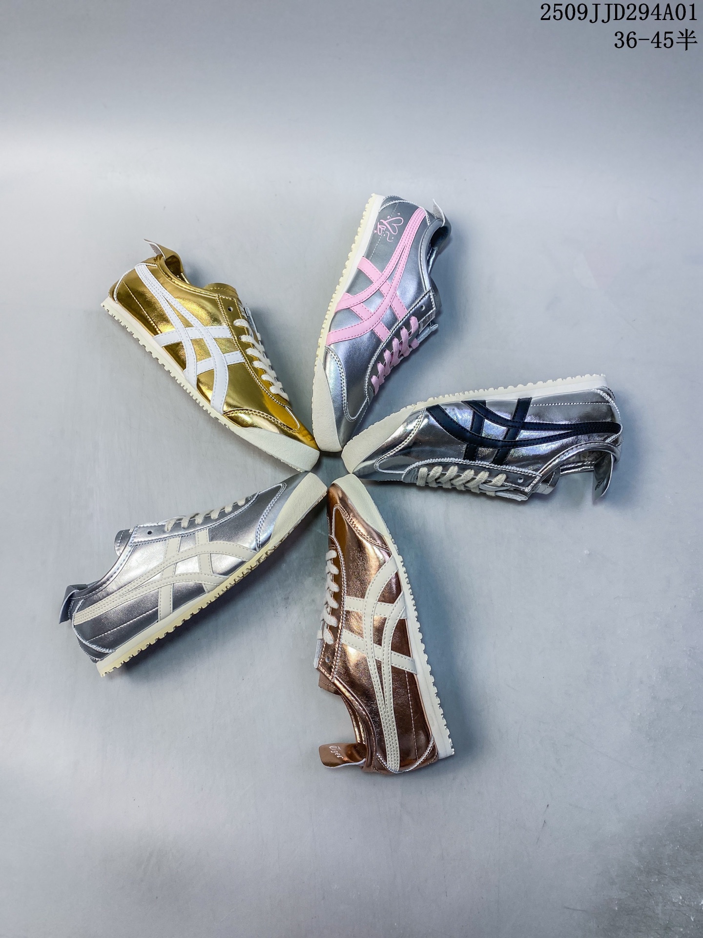 🈴️💰110
真标带半码
 鬼虎tiger Mexico 2025德训运动休闲鞋复古鞋平底鞋男女鞋
尺码：见图
编码：09JJD294A01