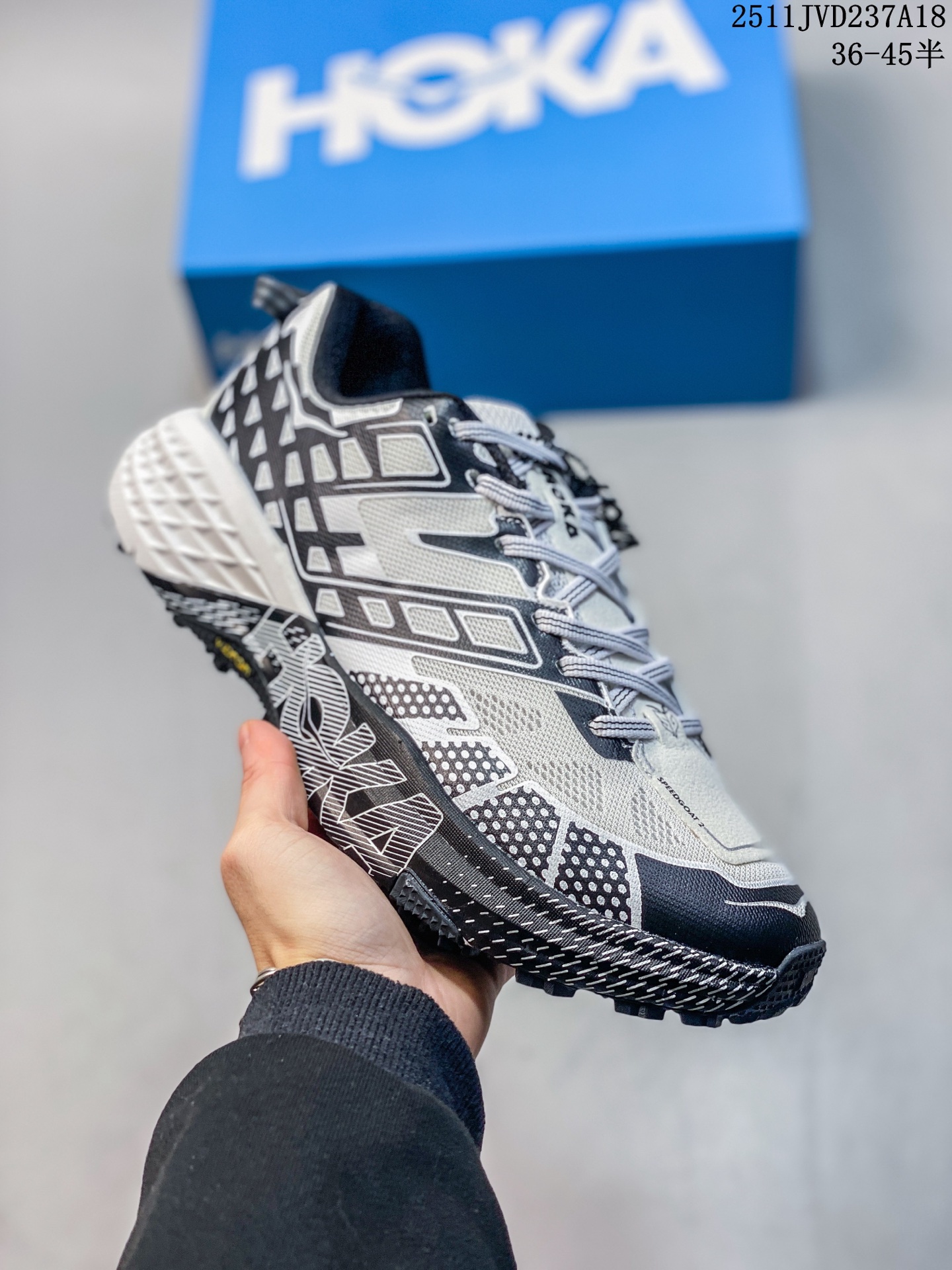 💰170
公司级✅HOKA SPEEDGOAT 2 轻量低帮户外越野跑鞋 户外山脉越野轻量运动跑鞋
特别研发使用性能独特的几何形跑鞋中底 此种鞋底更厚 更高 回弹性也更好 带来卓越的缓冲性能 更加稳定的跑步体验
货号:1162710
尺码:36 36.5 37.5 38 38.5 39 40 40.5 41 42 42.5 43 44 45
ID:JHD101-AJR
11JVD237A18