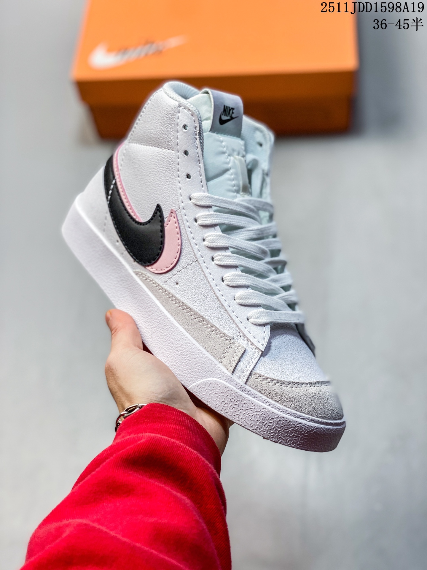 💰120
耐克Nike Blazer Mid Vintage "Lucid Green"1977 QS经典开拓者高帮百搭休闲运动板鞋 唯一采用同源一致荔枝纹牛培皮革鞋面材质 韩国进口环保绿吸附性中底布❗
货号：DD1847-101
尺码:36 36.5 37.5 38 38.5 39 40
11JDD1598A19