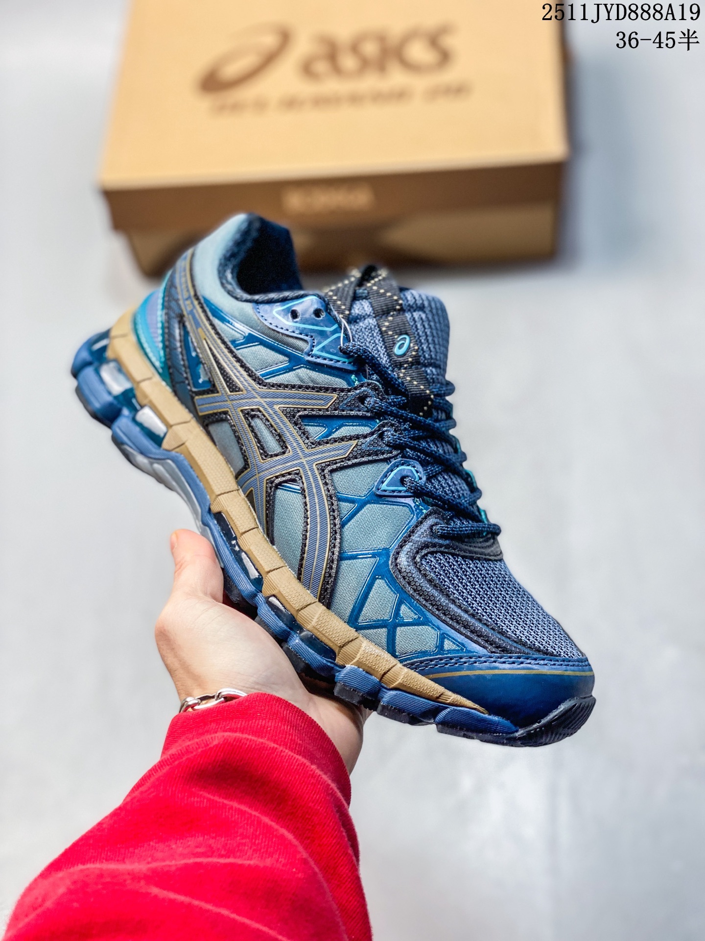 🈴️💰170
Asics Gel-Kayano 20
亚瑟士运动休闲透气专业跑鞋 
采用工程弹性双层再生针织密度鞋面材质
后跟3D可视GEL缓震乳胶物料
升级FF BLAST PLUS全新缓震中底部位科技材质
外置高耐磨橡胶外底 稳步升级,跑出节奏
11JYD888A19
