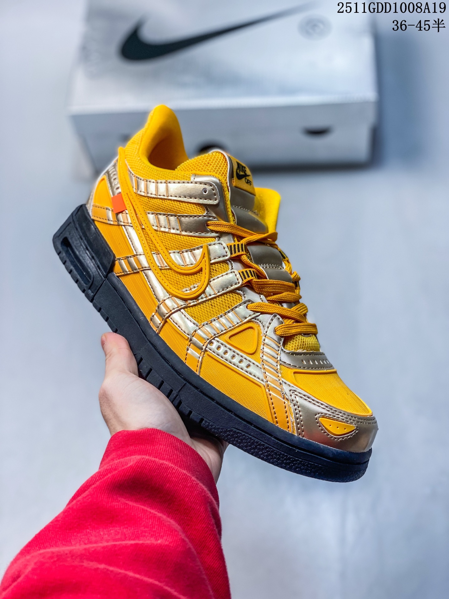 💰220
OFF-WHITE x Nike Rubber Dunk "Green Strike" 低帮 板鞋
11GDD1008A19