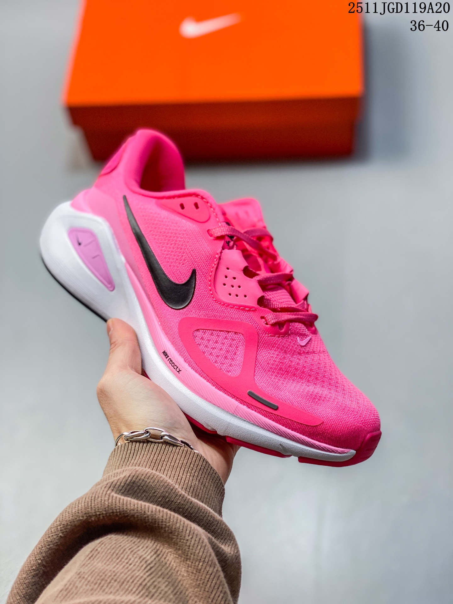 🈴️💰140
✅Nike Air STRUCTURE 26
全新科技提前原鞋开发 运动跑鞋
区别市面真标版本
必定是官方强力主推款式,真正的Zoom缓震科技嵌入如假包退 ,缓震大底带公司同步定位
官方货号: HJ1101 1002332
Size:36 36.5 37.5 38 38.5 39 40 41 42 43 44 45
ID:329JGD1121
11JGD119A20