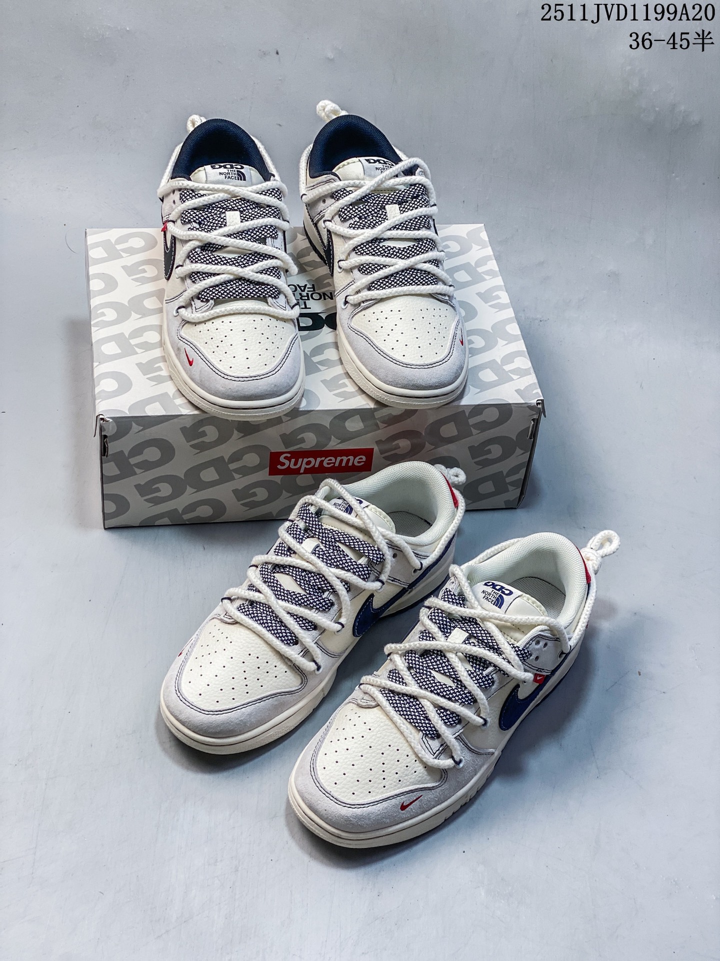 海外爆款限量发售!公司级 Nike SB Dunk Low“北面xSUPREME系列——绑带米黄藏蓝勾” 周年高端定制 低帮休闲板鞋 定制鞋盒 大厂纯原品质出货 超高清洁度 皮料切割干净无任何毛边 细节完美 货号:YX5066-232 JVD1199A20