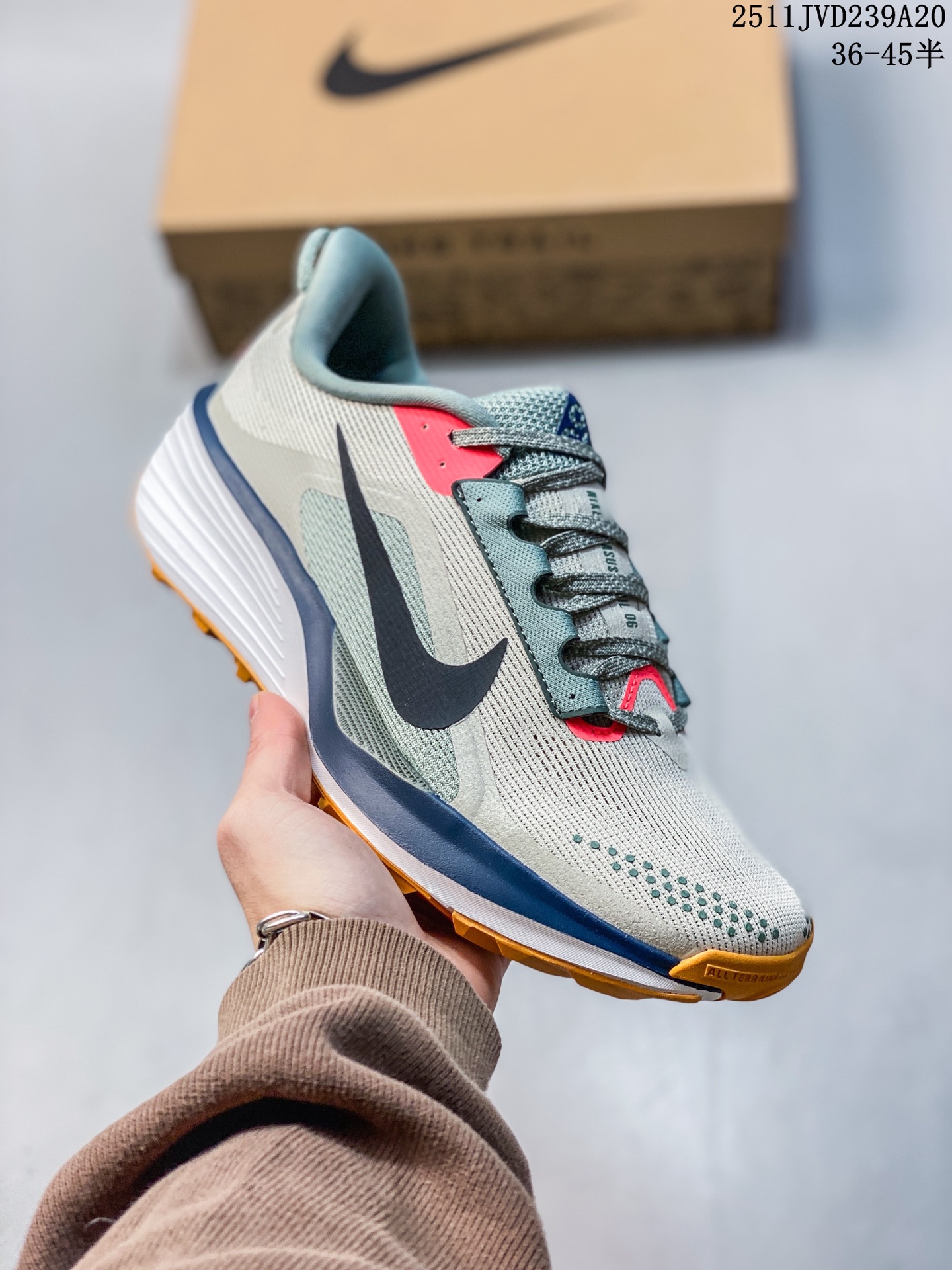 💰190
公司级✅Nike REACTX PEGASUS TRAIL 6
耐克 轻便缓震 越野跑步鞋
兼顾迅疾外观和稳固脚感 后跟覆面和中足动态支撑巧妙融合 缔造稳定顺畅的迈步体验
官方货号:HV8121-300
尺码:36 36.5 37.5 38 38.5 39 40 40.5 41 42 42.5 43 44 45
ID:JHD103-AZJ
11JVD239A20