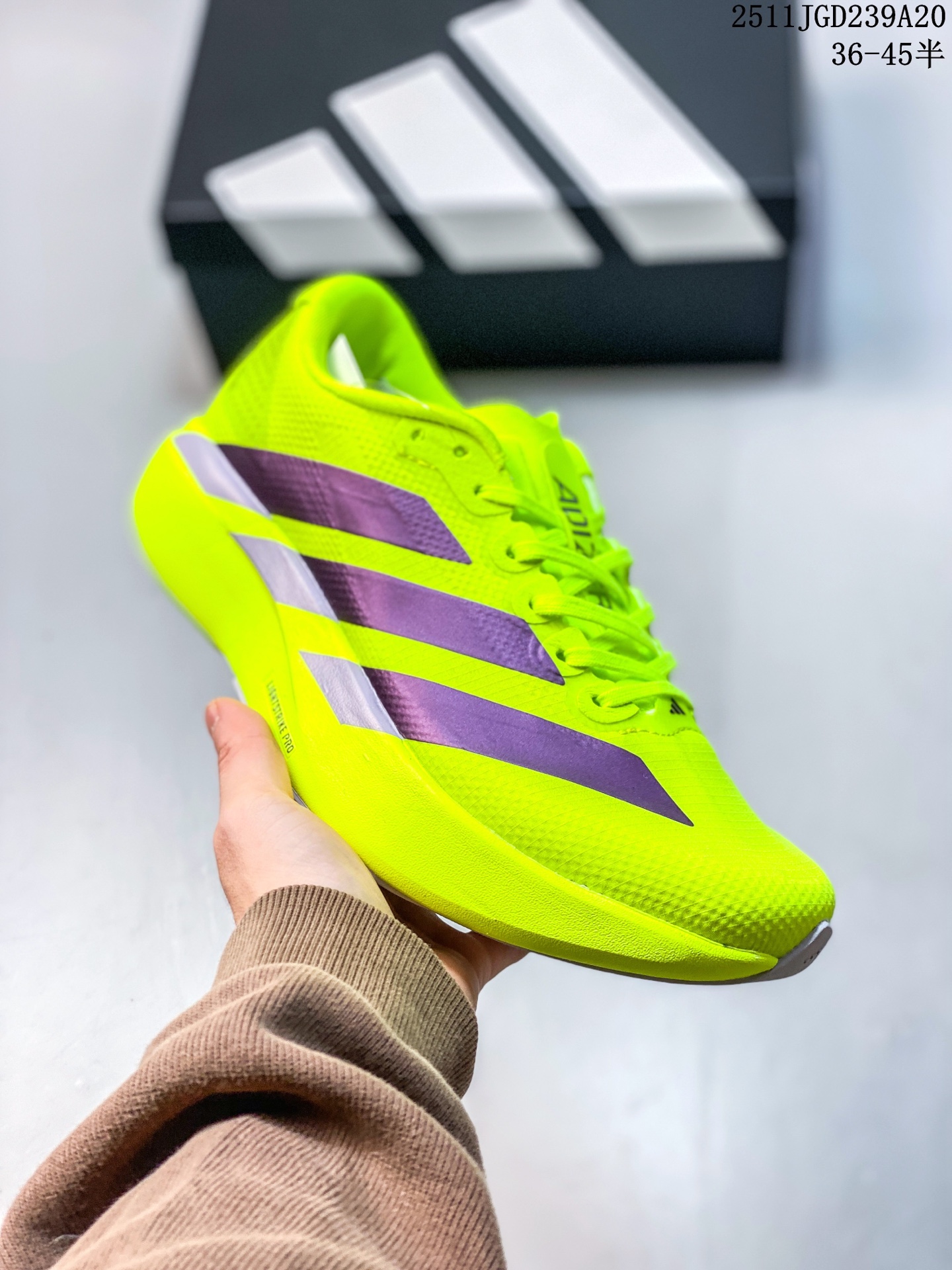 💰140
公司级✅Adidas Adizero Evo SL 阿迪达斯 舒适百搭防滑耐磨 低帮 休闲跑步鞋
货号:JR2024
尺码:36 36.5 37 38 38.5 39 40 40.5 41 42 42.5 43 44 45
ID:JZD101-AZJ
11JGD239A20