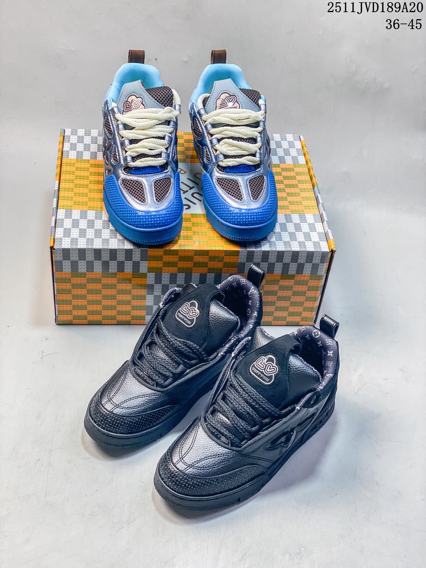 🈴️💰190
Louis Vuitton/路易威登 原装一致TPR光泽组合鞋底,耐弯折滴塑支持片,鞋垫嵌入超软脚感乳胶材质❗驴的篮球鞋,Virgil Abloh亲自操刀设计❗全新LV路易威登Louis vuitton Trainer Sneaker Low"Transparent"休闲运动文化百搭篮球板鞋
类型:男女鞋
码数:36 37 38 39 40 41 42 43 44 45
编码:1120270.SS
11JVD189A20