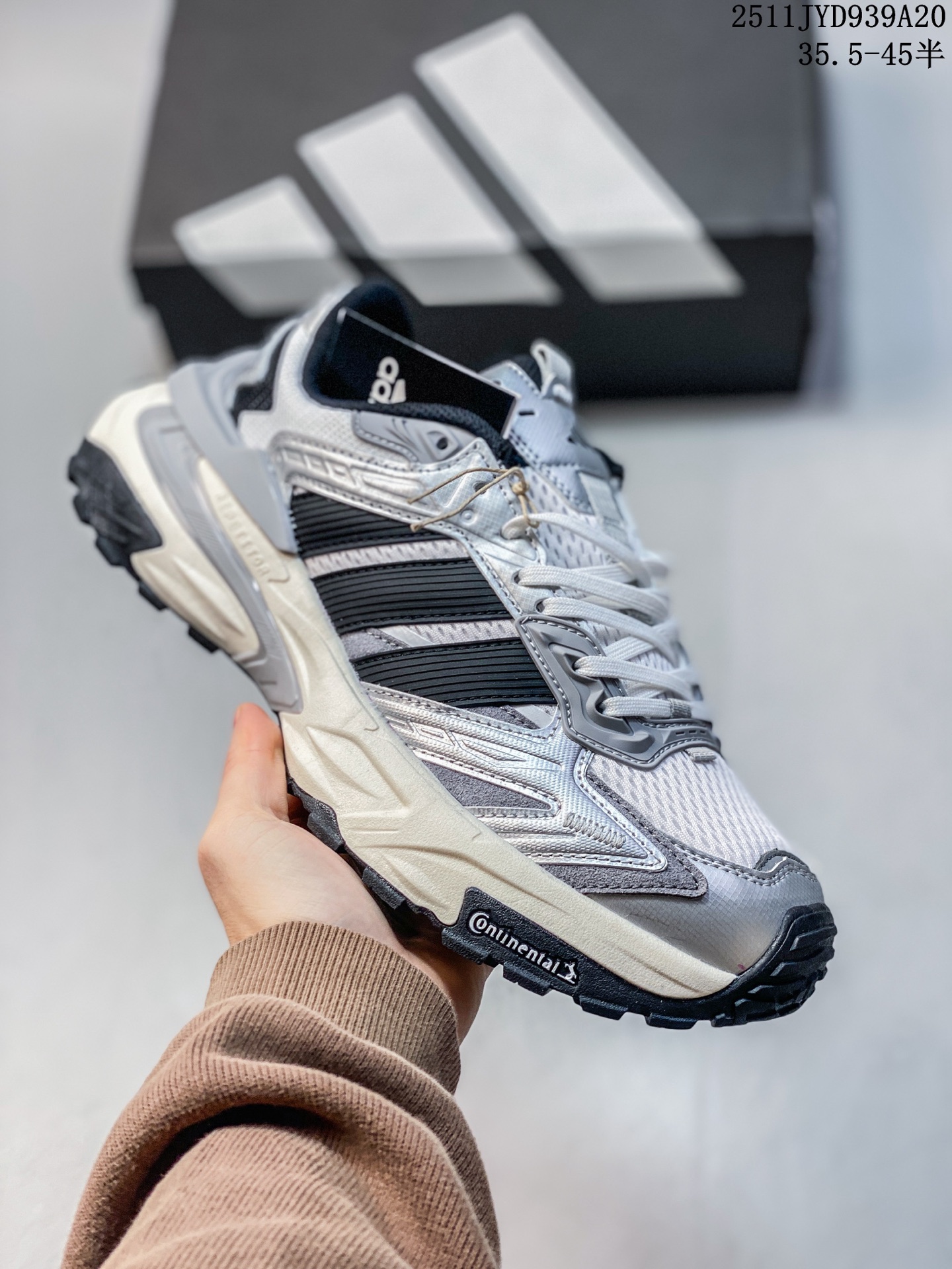 💰170
破晓风暴机甲!
adidas XLG STORM EDGE 舒适百搭 防滑耐磨 老爹鞋 男女同款 35.5-45带半码
11JYD939A20