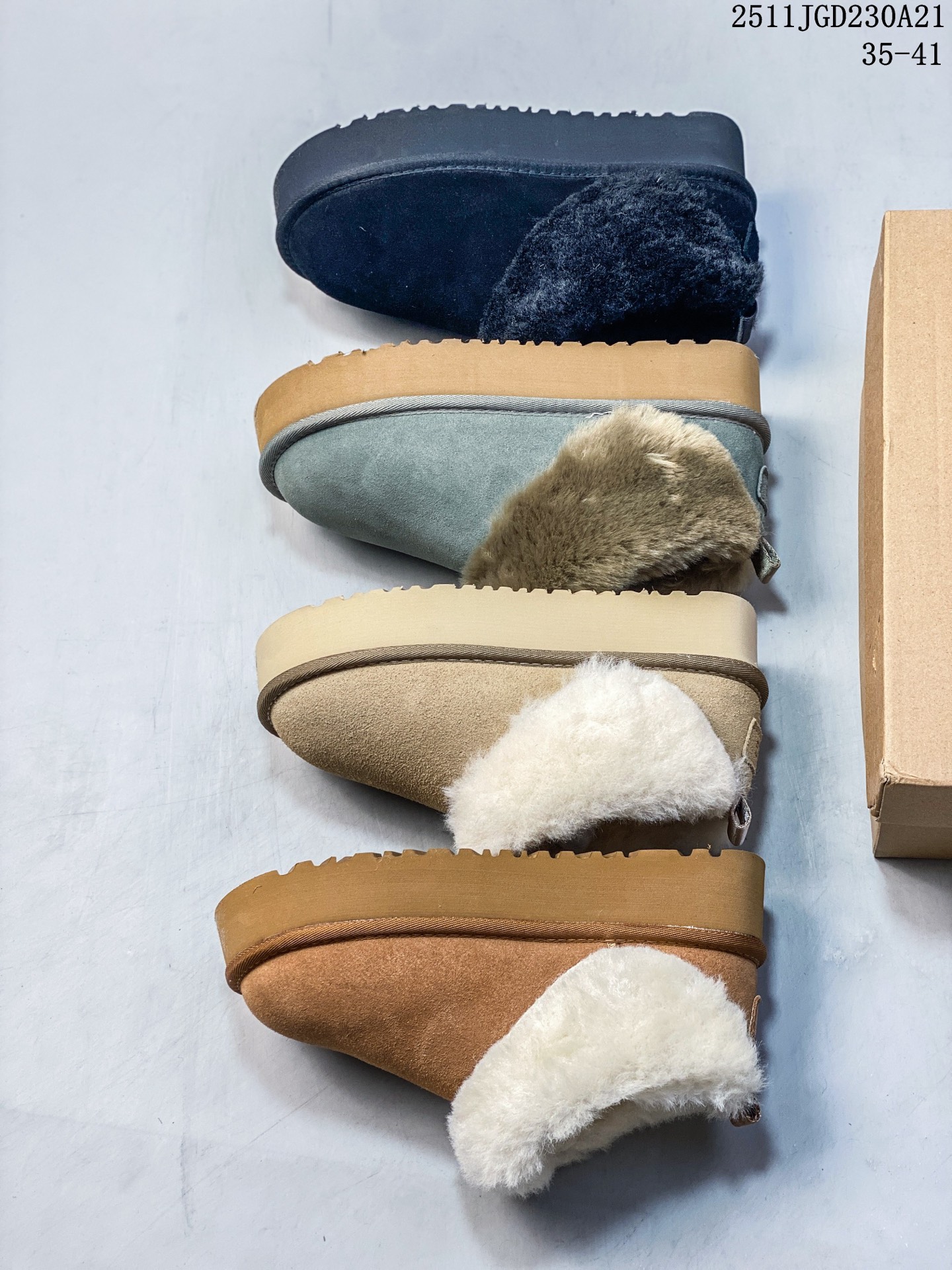 🈴️💰140
UGG舒适厚底一脚蹬休闲乐福鞋懒人毛毛鞋明星同款Nita Platform 妮塔便鞋 1171393
码数:35 36 37 38 39 40 41
编号:2511WSYMIG
11JGD230A21