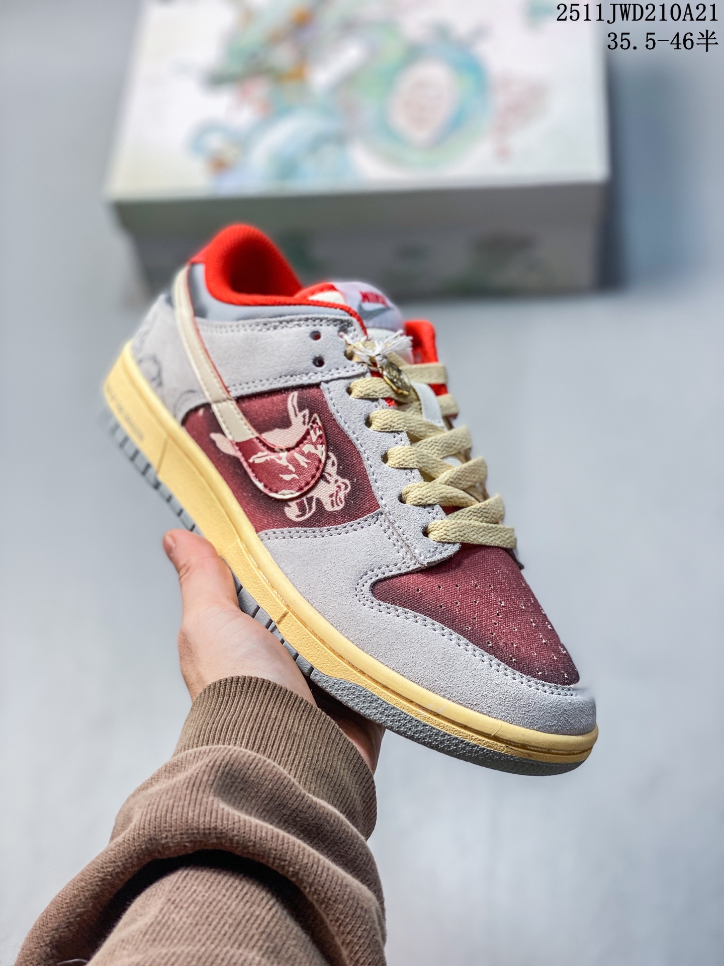 💰180
特价公司级✅耐克Nike SB Dunk Low 龙年限定
纯原大厂出品 极力推荐 顶级版本👏
原装头层材料 独家版型蒸餾加工
帶來的是更好的视觉和脚感体验
大厂纯原品质出货 清洁度 电绣工艺 皮料切割干净无任何毛边 细节完美
尺码:35.5 36 36.5 37.5 38 38.5 39 40 40.5 41 42 42.5 43 44 44.5 45 46
11JWD210A21