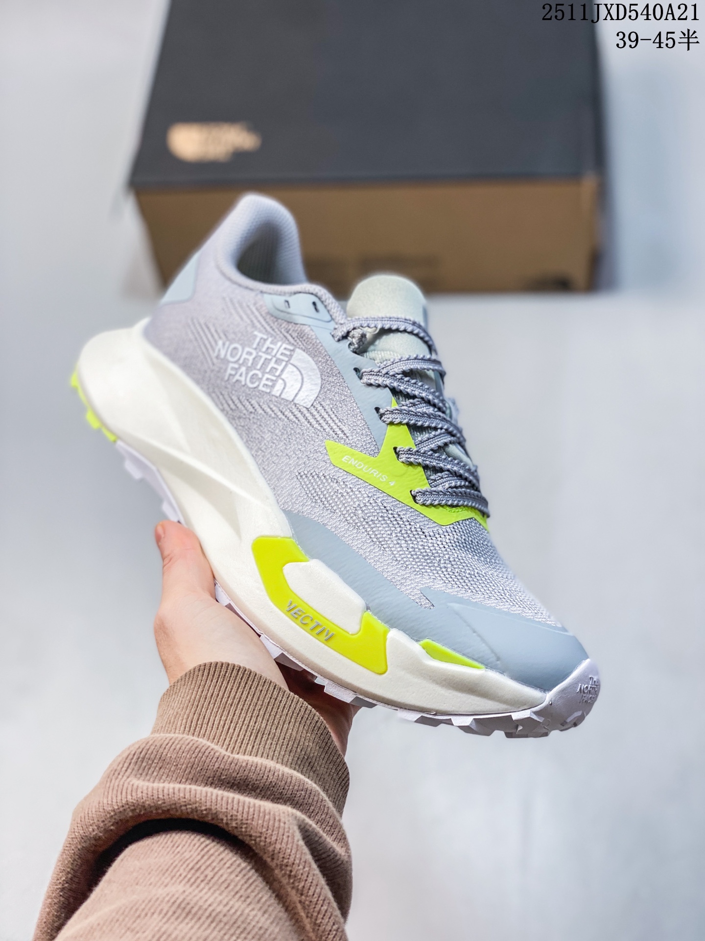 💰160
TheNorthFace M Vectiv Enduris 4 北面户外徒步越野跑步鞋 织物材质运动鞋 时尚百搭 
11JXD540A21