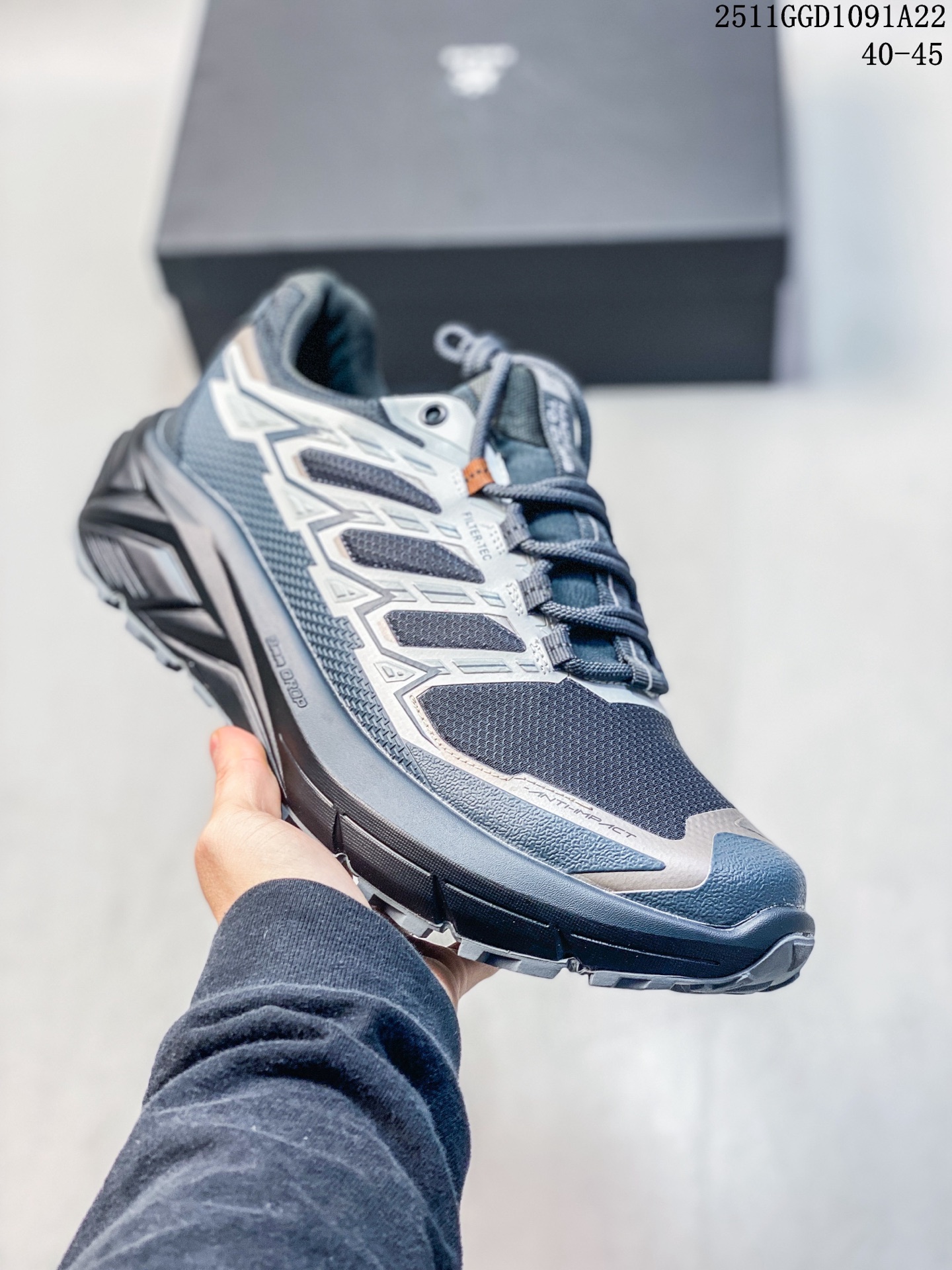 💰240
公司级✅凯乐石KAILAS 远征MAX FLT 舒适简约经典登山 防滑耐磨防水 低帮 徒步鞋
采用Vibram橡胶大底 超强地面咬合力稳走复杂路况 具备FLT内靴 防水透气 亚洲人脚型鞋楦 中腰包裹设计 长途行走不累 
耐磨止滑大底 超强地面咬合力 轻松驾驭户外复杂路况
货号:KS2512116
ID:HL142201123 Size:40～45
11GGD1901A22