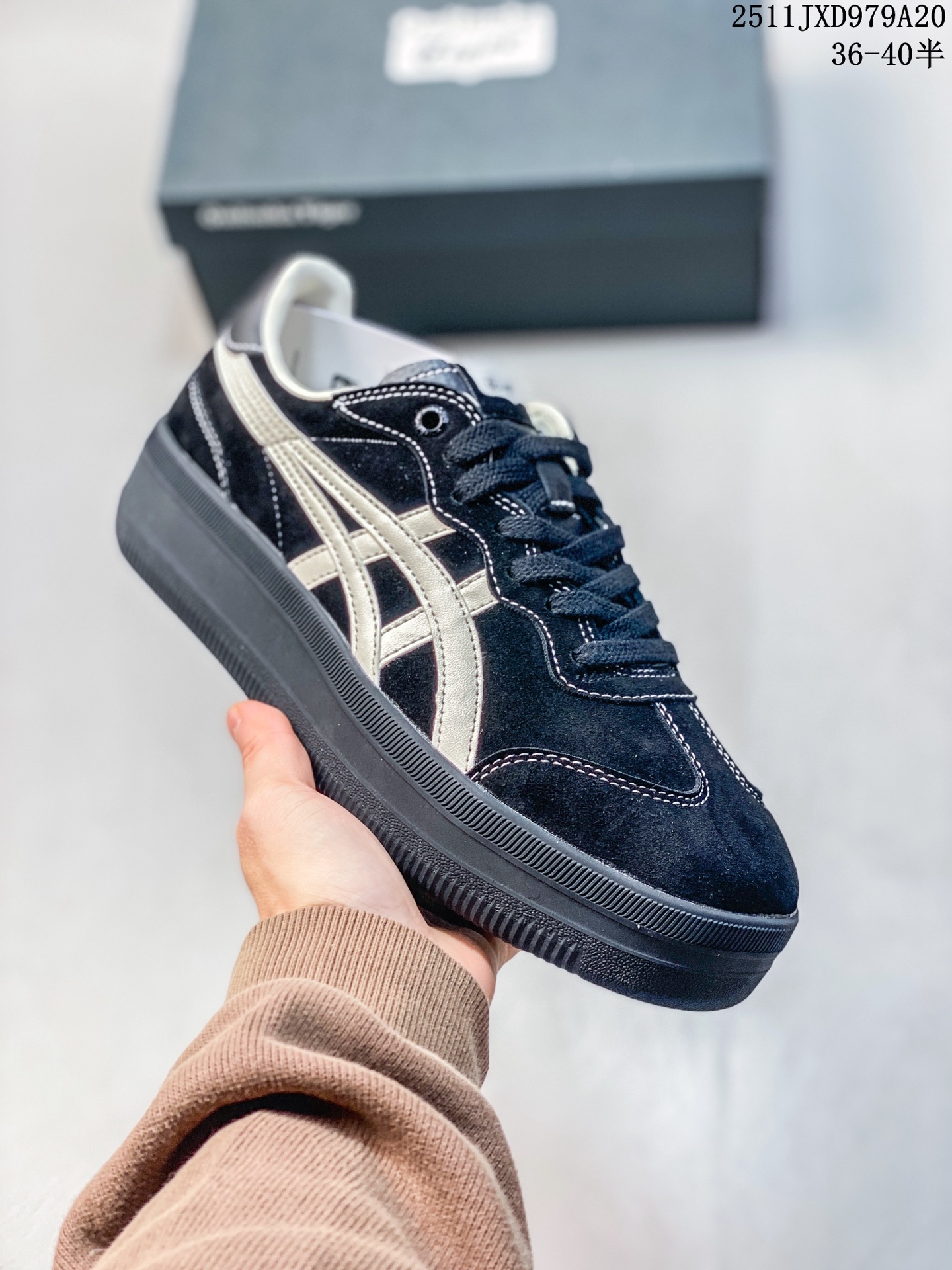 💰160
公司级✅Onitsuka Tiger鬼塚虎 Tokuten Chunk 复古德训 厚底防滑耐磨 低帮休闲板鞋
货号:1183AC561-001
尺码:36 37 37.5 38 39 39.5 40.5
ID:JKD534-AZJ
11JXD979A20