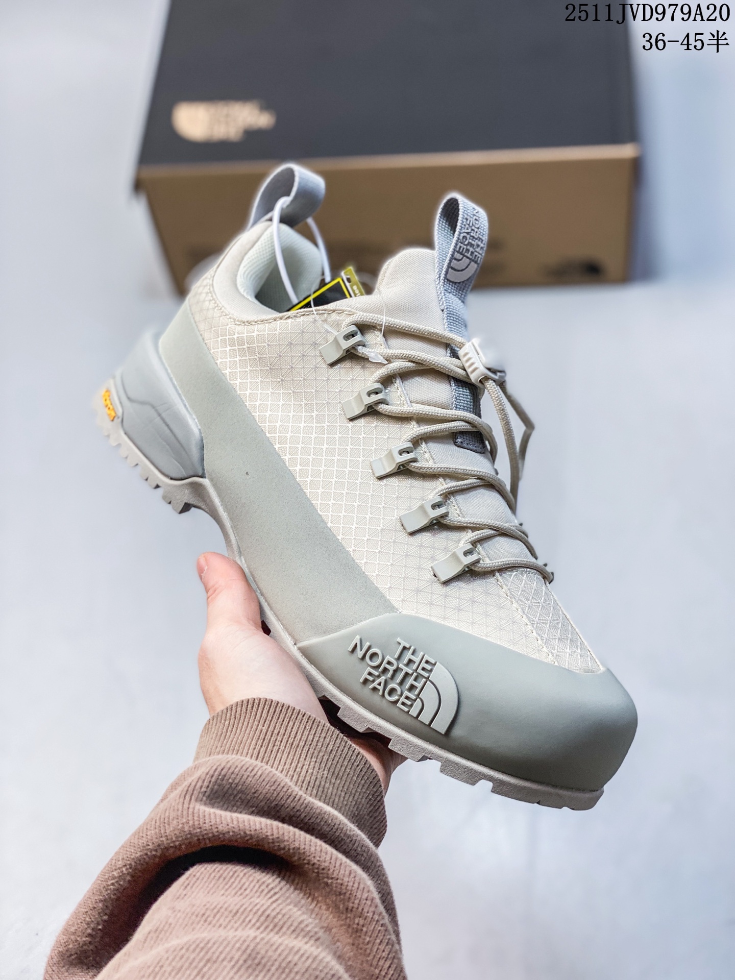 💰190
公司级✅北面THE NORTH FACE GLENCLYFFE LOW 舒适耐用防滑支撑 低帮 休闲跑步鞋
鞋底采用Vibram黄金大底 
专门为鞋底设计的橡胶以出色的耐磨性 
货号:NF0A817BC00-085
尺码:36 36.5 37.5 38 38.5 39 40 40.5 41 42 42.5 43 44 45
ID:JHD534-AZZ
11JVD979A20