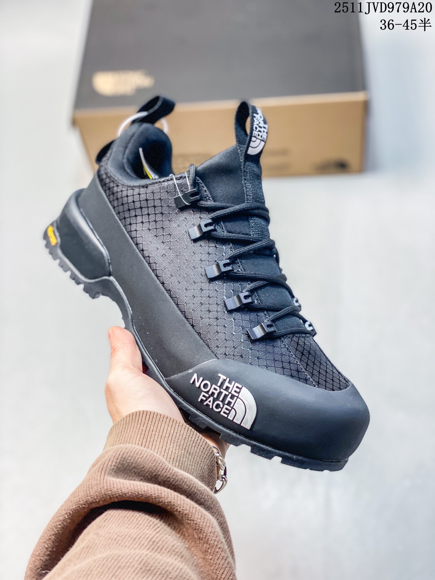 💰190
公司级✅北面THE NORTH FACE GLENCLYFFE LOW 舒适耐用防滑支撑 低帮 休闲跑步鞋
鞋底采用Vibram黄金大底 
专门为鞋底设计的橡胶以出色的耐磨性 
货号:NF0A817BC00-085
尺码:36 36.5 37.5 38 38.5 39 40 40.5 41 42 42.5 43 44 45
ID:JHD534-AZZ
11JVD979A20