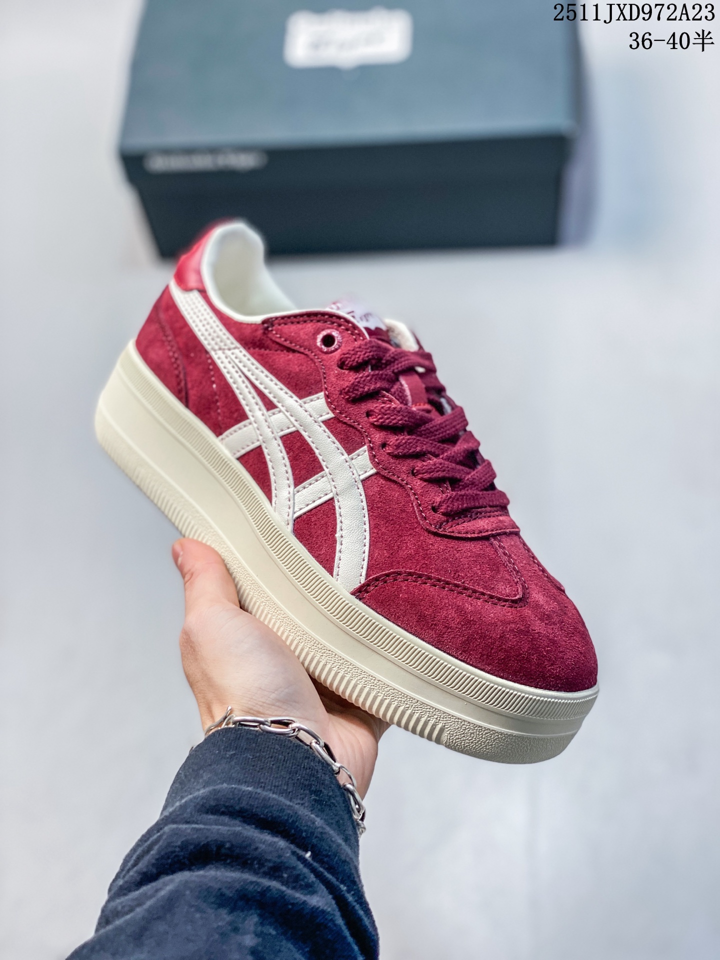 💰160
公司级✅Onitsuka Tiger鬼塚虎 Tokuten Chunk 复古德训 厚底防滑耐磨 低帮休闲板鞋
货号:1183AC561-001
尺码:36 37 37.5 38 39 39.5 40.5
ID:JKD534-AZJ
11JXD972A23