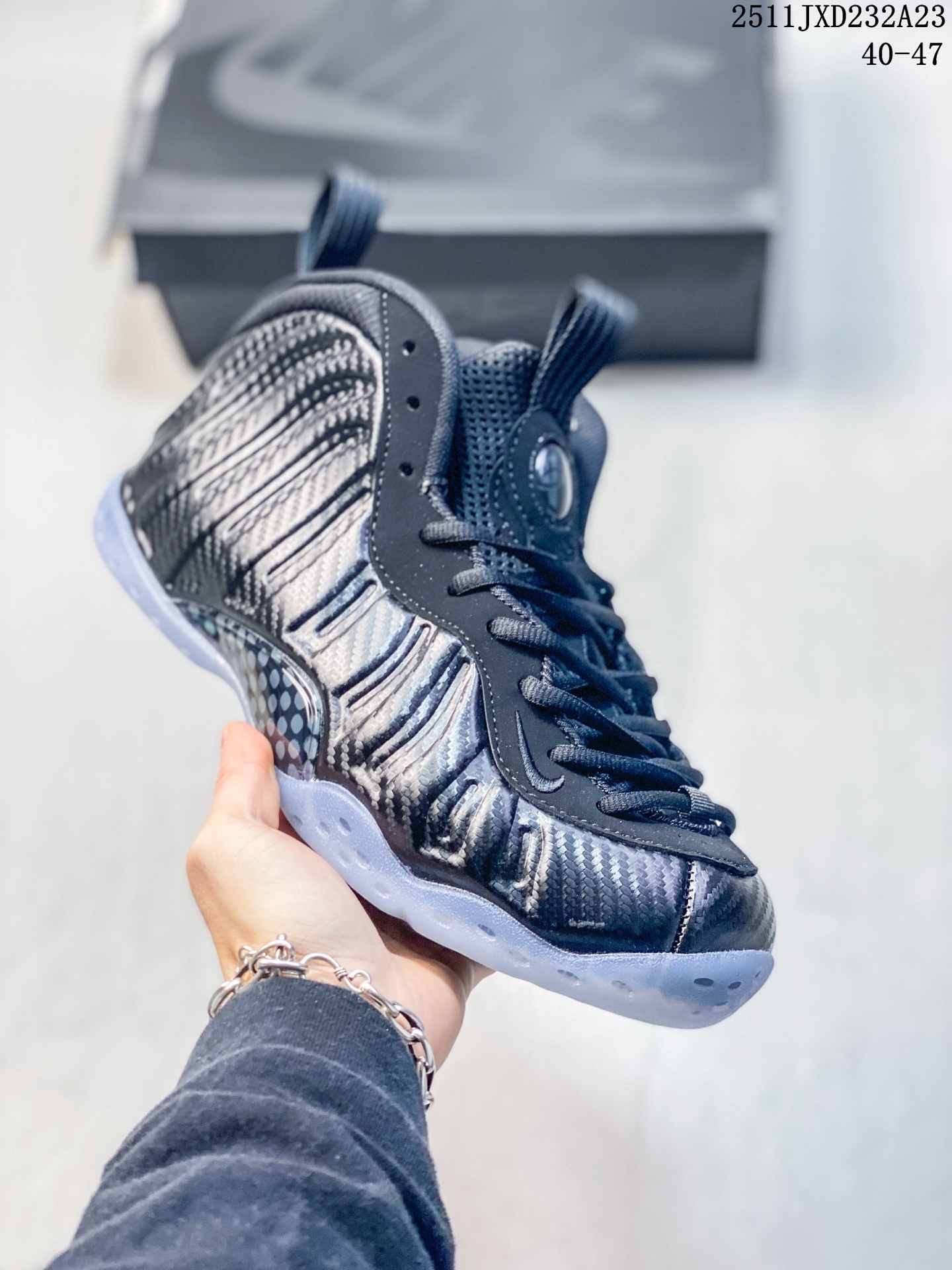 💰160
真标✅Nike Foamposite One 耐克 喷泡 中帮 复古篮球鞋
货号:HF2902-002
尺码:40-47
ID:JKD101-AZK
11JXD232A23