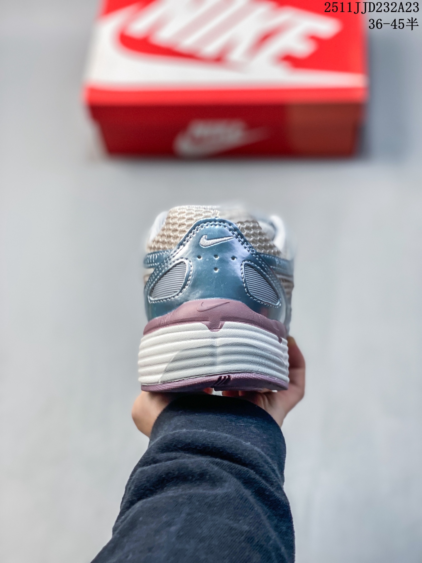 💰110
NK P6000 系列低帮复古老爹风休闲运动舒适慢跑鞋
超火复古老爹跑鞋 充正版本
耐克 P6000老爹鞋Initiator 独家出货
独家私模 原鞋 真标 原盒打造
官方货号：BV1021-108
Size：如图
编码：D71221123
11JJD232A23