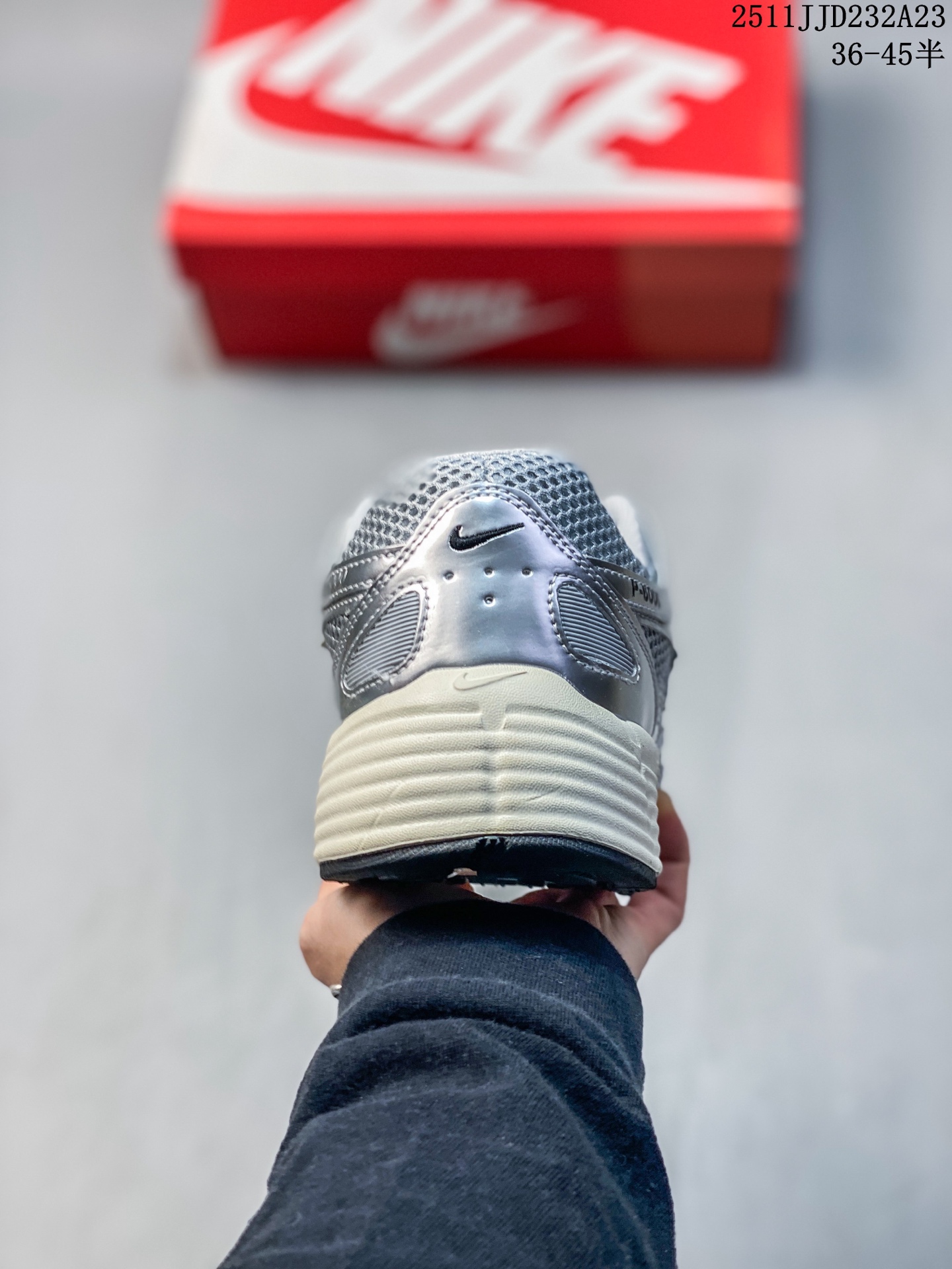 💰110
NK P6000 系列低帮复古老爹风休闲运动舒适慢跑鞋
超火复古老爹跑鞋 充正版本
耐克 P6000老爹鞋Initiator 独家出货
独家私模 原鞋 真标 原盒打造
官方货号：BV1021-108
Size：如图
编码：D71221123
11JJD232A23