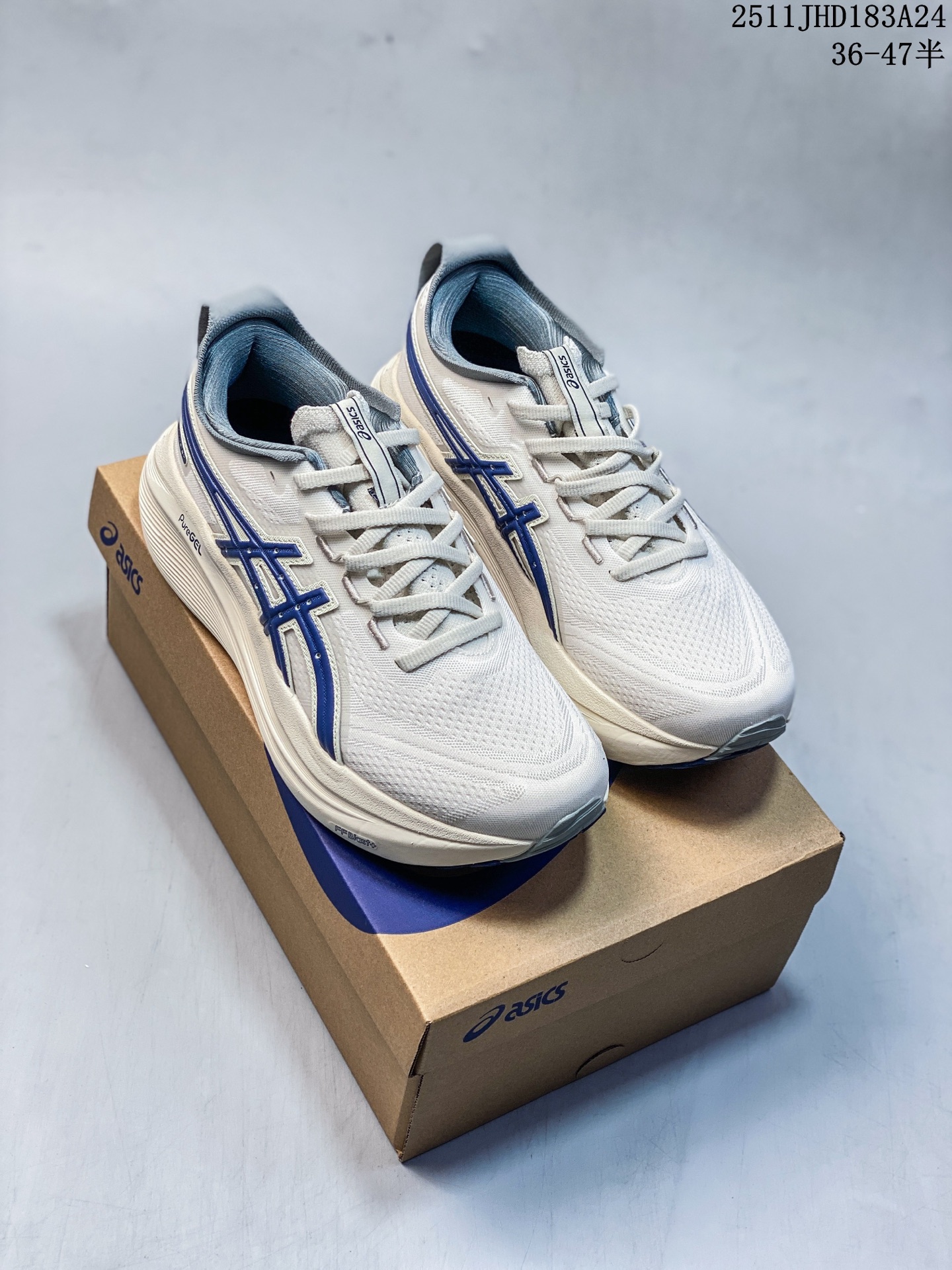 💰140
Asics/亚瑟士 原档案数据开发楦型纸版,原装印尼代工进口单丝纤维工程网布鞋面,轻量舒适透气材质,后跟环绕式可视GEL缓震胶效果,采用前掌FLYTEFOAM Propel缓震中底科技❗️跑步由自己定义「跑鞋之王」日本专业跑鞋品牌亚瑟士Asics Gel-Kayano 27代超轻量专业运动慢跑鞋"
类型:男女鞋
码数:36 37 37.5 38 39 39.5 40.5 41.5 42 42.5 43.5 44 44.5 45
编码:1125230.SS
11JLD183A24