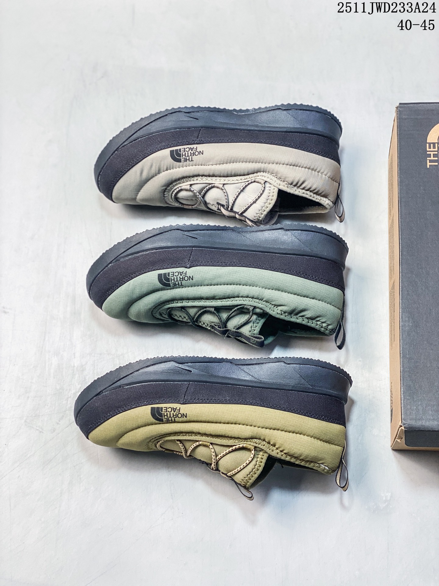 🈴️💰170
公司级✅The North Face NSE北面一脚蹬懒人雪地靴低帮棉鞋
NSE Low 是一款风格前卫且超级舒适的懒人鞋,采用再生 PET 防撕裂鞋面和坚固的外底。您刚刚找
到了适合城市冒险的新鞋。
耐用的结构适合每天佩戴
帆布兰特提供轻质保护
鞋底单元:外底级模压 EVA 中底
简约的 Surface CTRL?橡胶外底采用 10% 天然橡胶制成,具有微型凸耳,可实现轻量牵引力
鞋面:再生 PET 防撕裂鞋面,采用轻质 ThermoBa 11? Ec。 隔热材料,打造蓬松的外观和触感
间隔网固定鞋舌和固定弹性鞋带让穿脱更加方便
帆布兰特提供轻质保护
鞋底单元:外底级模压 EVA 中底
鞋带让穿脱更加方便
货号:NF0A7W4PEOT1-090
尺码:40-45
lD:JGD101-AZK
11JWD233A24