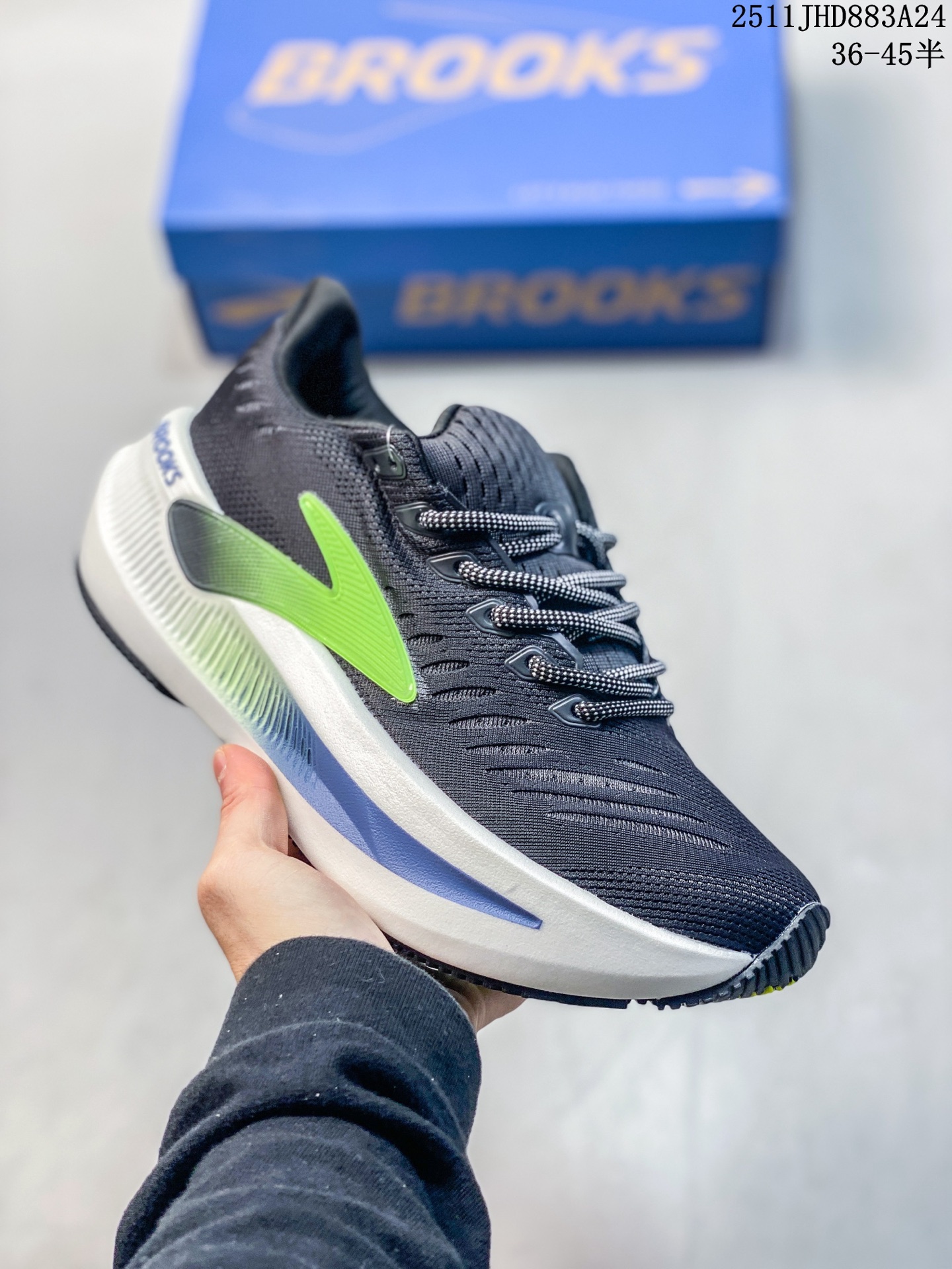 Brooks Hyperion 2 布鲁克斯 低帮透气缓震轻盈跑步鞋 采用改进工程空气网眼组合热熔工艺 鞋面材质搭载DNA LOFT V2密度泡棉缓震系统 中底外置防滑耐磨橡胶底片 货号:110479 JHD883A24