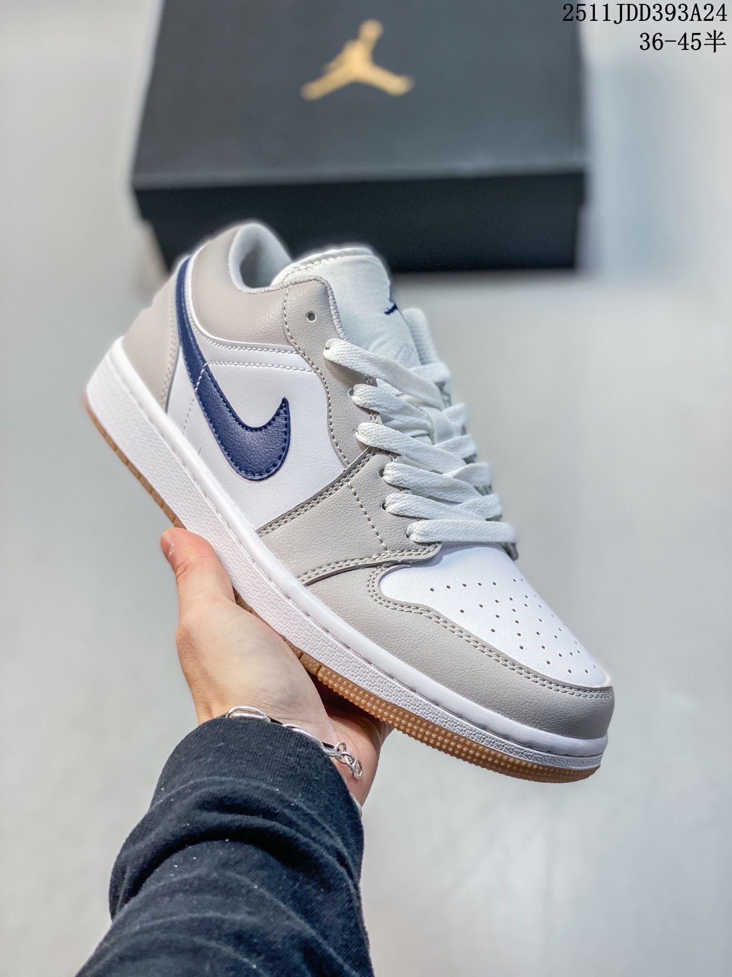乔丹Air Jordan 1 Low AJ1低帮系列篮球鞋 官方同步配色 原装级产物 #拒绝公底 立体鞋型 细节完美 高清洁度 半 编号:107020 货号:HF8828 11JDD393A24