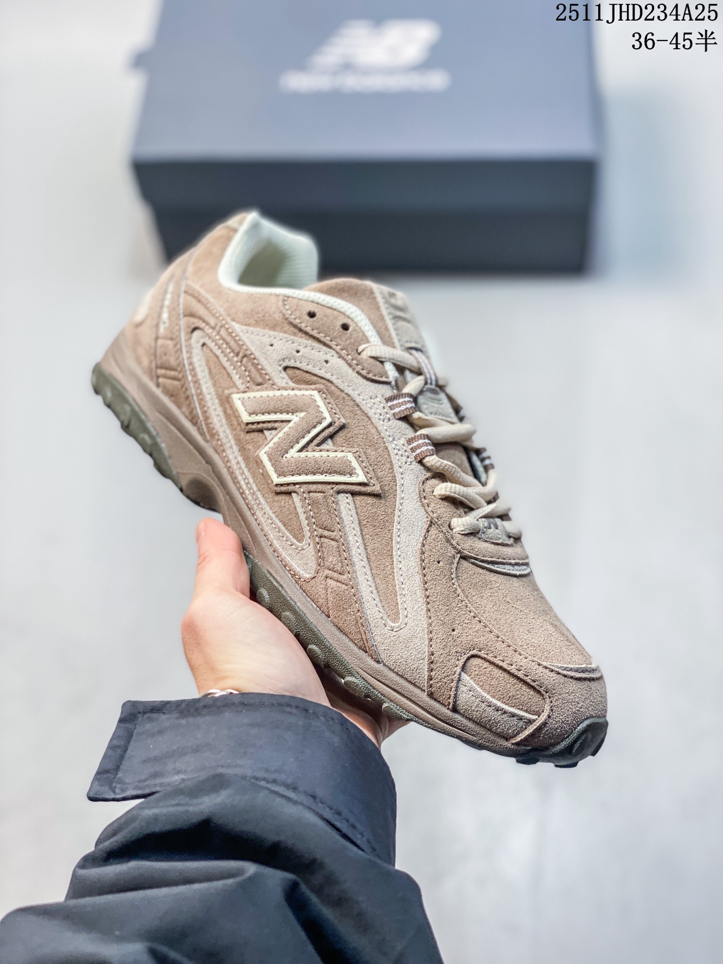 💰190
公司级✅New Balance 204L系列 新百伦 薄底鞋 薄底皮质鞋带德训系 减震耐磨包裹性支撑轻便 低帮 生活休闲鞋
货号:U204LMMA
尺码:36 37 37.5 38 38.5 39.5 40 40.5 41.5 42 42.5 43 44 45
ID:JED243-AJS
11JHD234A25