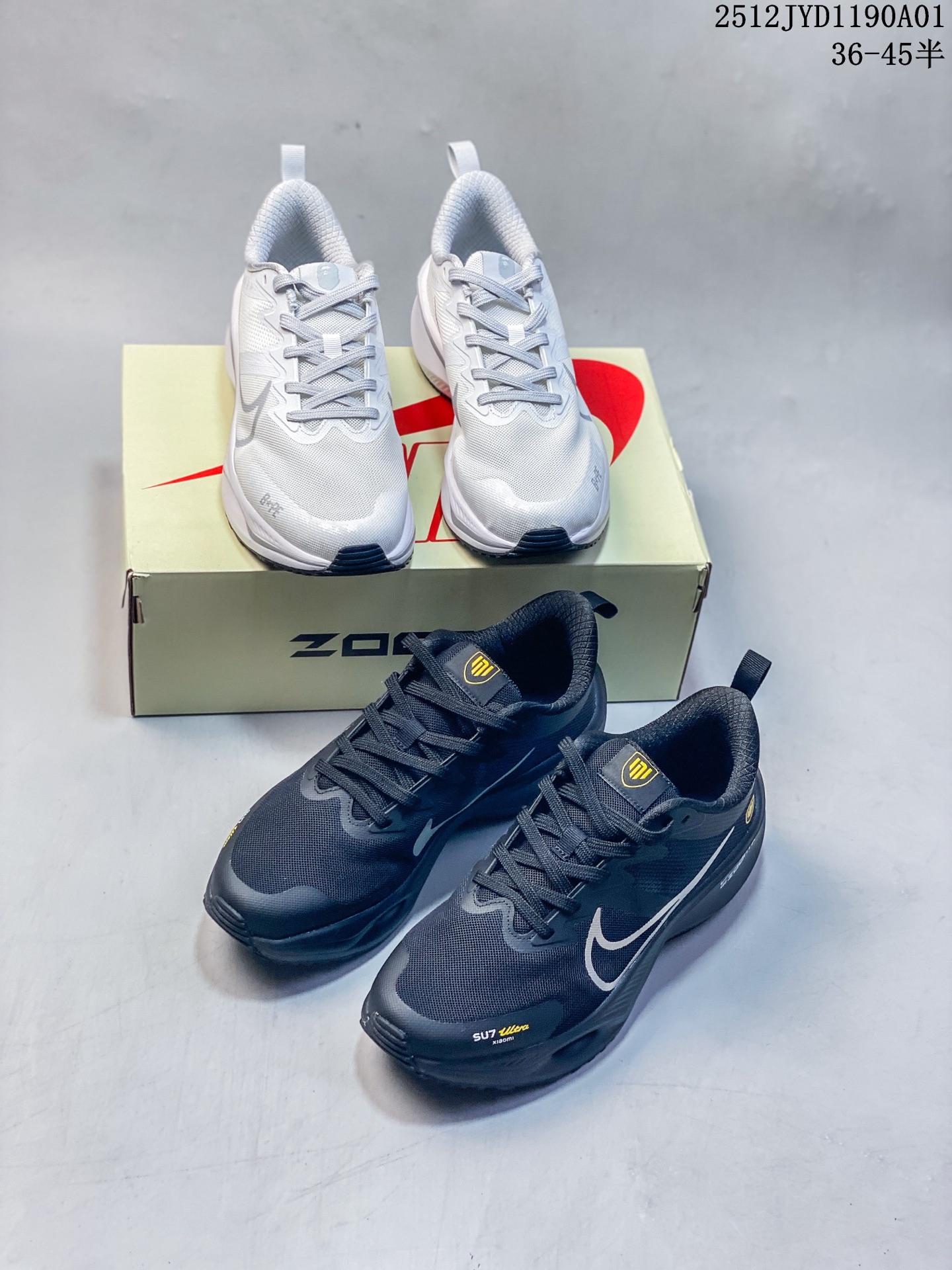 🈴️💰170
【海外限售，国内首发】NIKE耐克 2025全新概念-超跑透气网面鞋训练跑步鞋Plus Zoomx 中底   超级飞马全新升级-小米Su7联名系列 现已全面上市！ Plus 版本采用全掌ZoomX中底，其特点是轻巧且回弹性极佳，在不输传统Zoom气垫的同时，带来全新体验！ZoomX提供的回弹反馈非常显著，给人一种推动感，这也是ZoomX相较于传统Zoom气垫的显著优势。Zoom气垫需要一定的磨合和个人力量才能完全体验其效果，而ZoomX则是即刻可用的。

货号：CK4318-153
尺码：36-45(带半码)
12JYD1190A01