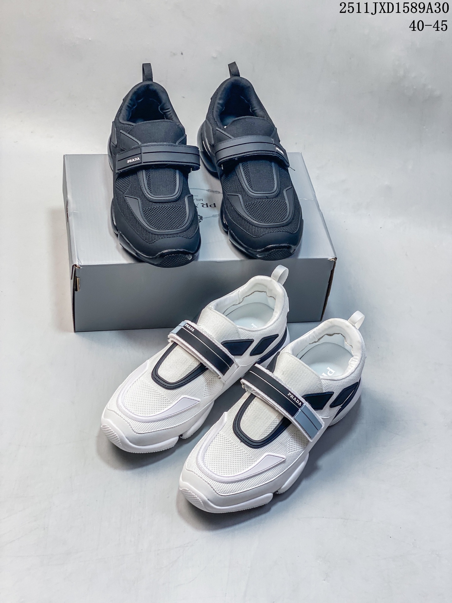 🈴️💰160
PRADA系列/Prada 普拉达b男士运动休闲跑步鞋 时尚板鞋 PRADA.普拉达高端品牌休闲慢跑鞋 完美做工.演绎完美选择的你。
码数: 40-45
11JXD1589A30