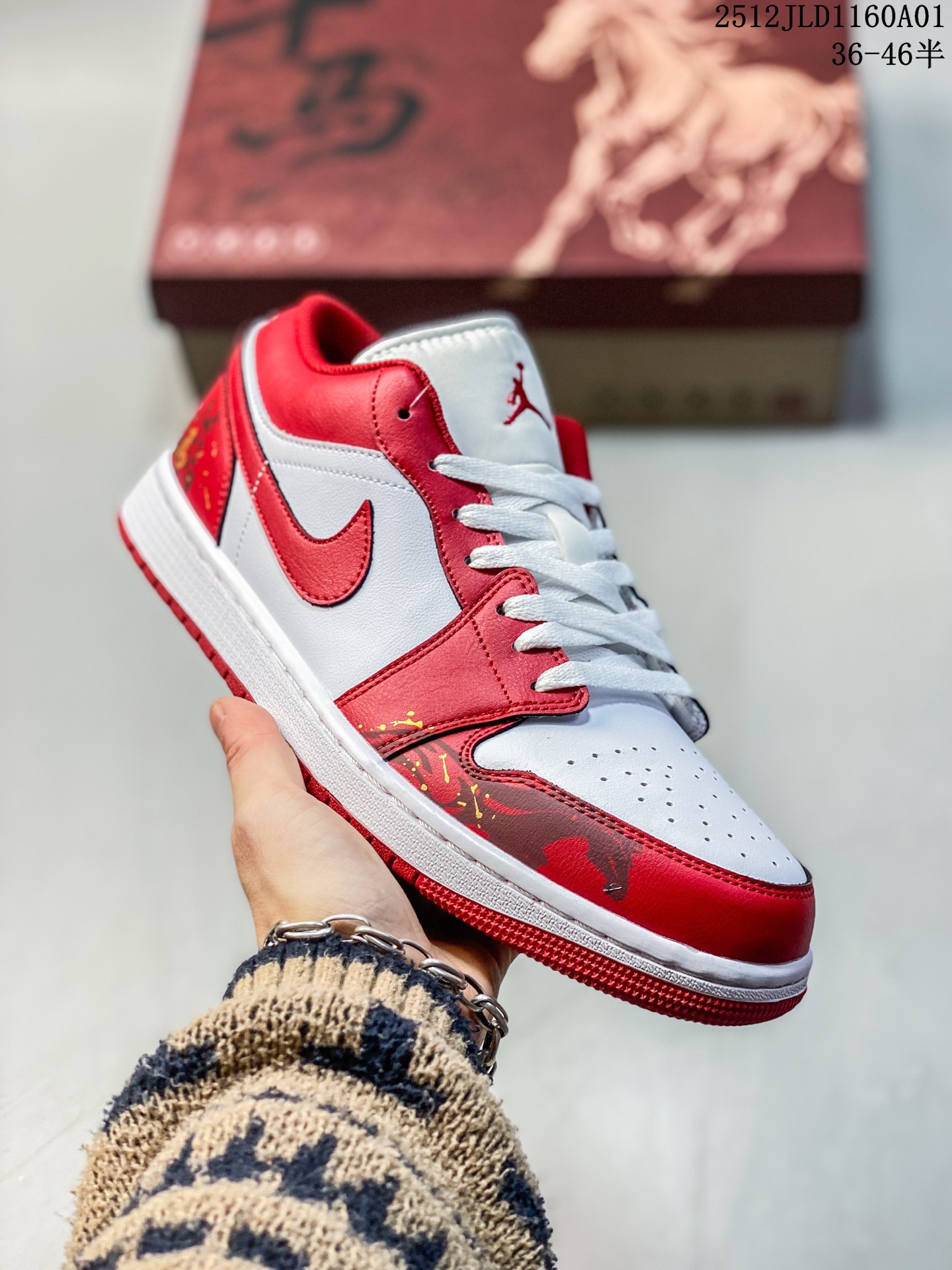💰200 【定制球鞋】Jordan Air Jordan 1 Low 新春福马 特殊礼盒 CNY马年 新中式 国风 减震 低帮 复古篮球鞋 男女款 红色 主货号:553558-166（team509-新春福马SBOX 尺码36-46带半码 12JLD1160A01