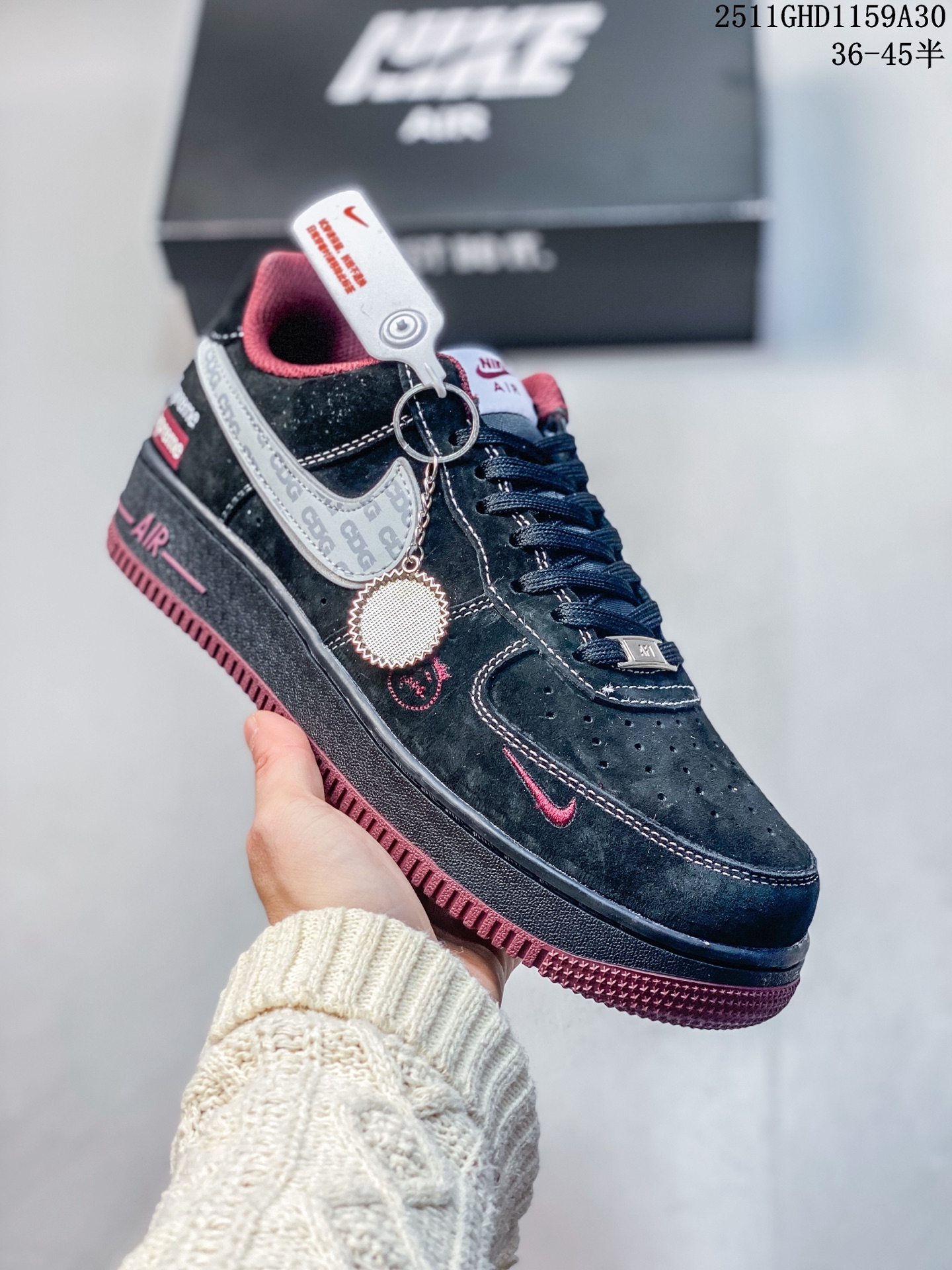 💰250
海外限量发售！公司级NIke Air Force 1 '07 Low “Supreme联名——黑红鬼脸”空军一号 低帮 运动鞋 休闲鞋 折边针车 工艺难度大 原楦头原纸板 原装鞋盒 定制五金配件 内置全掌气垫 原厂鞋底 
货号：XZ6188-117
Size：36 36.5 37.5 38 38.5 39 40 40.5 41 42 42.5 43 44 44.5 45
11GHD1159A30