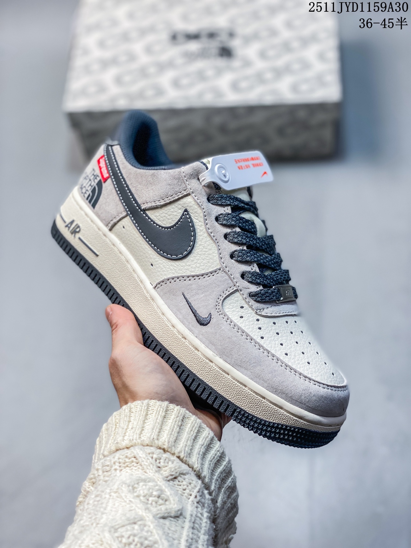 海外限量发售!公司级NIke Air Force 1 '07 Low “Supreme北面联名 灰黑红标猪八”空军一号 低帮 运动鞋 休闲鞋 折边针车 工艺难度大 原楦头原纸板 原装鞋盒 定制五金配件 内置全掌气垫 原厂鞋底 货号:XZ6188-112 JYD1159A30