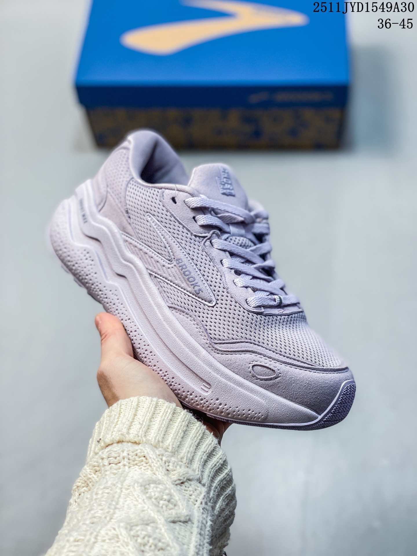 💰170
布鲁克斯 Brooks  GHST MAX SE 经典鞋款厚底增高运动鞋  113500ASOWE 36-45
11JYD1549A30