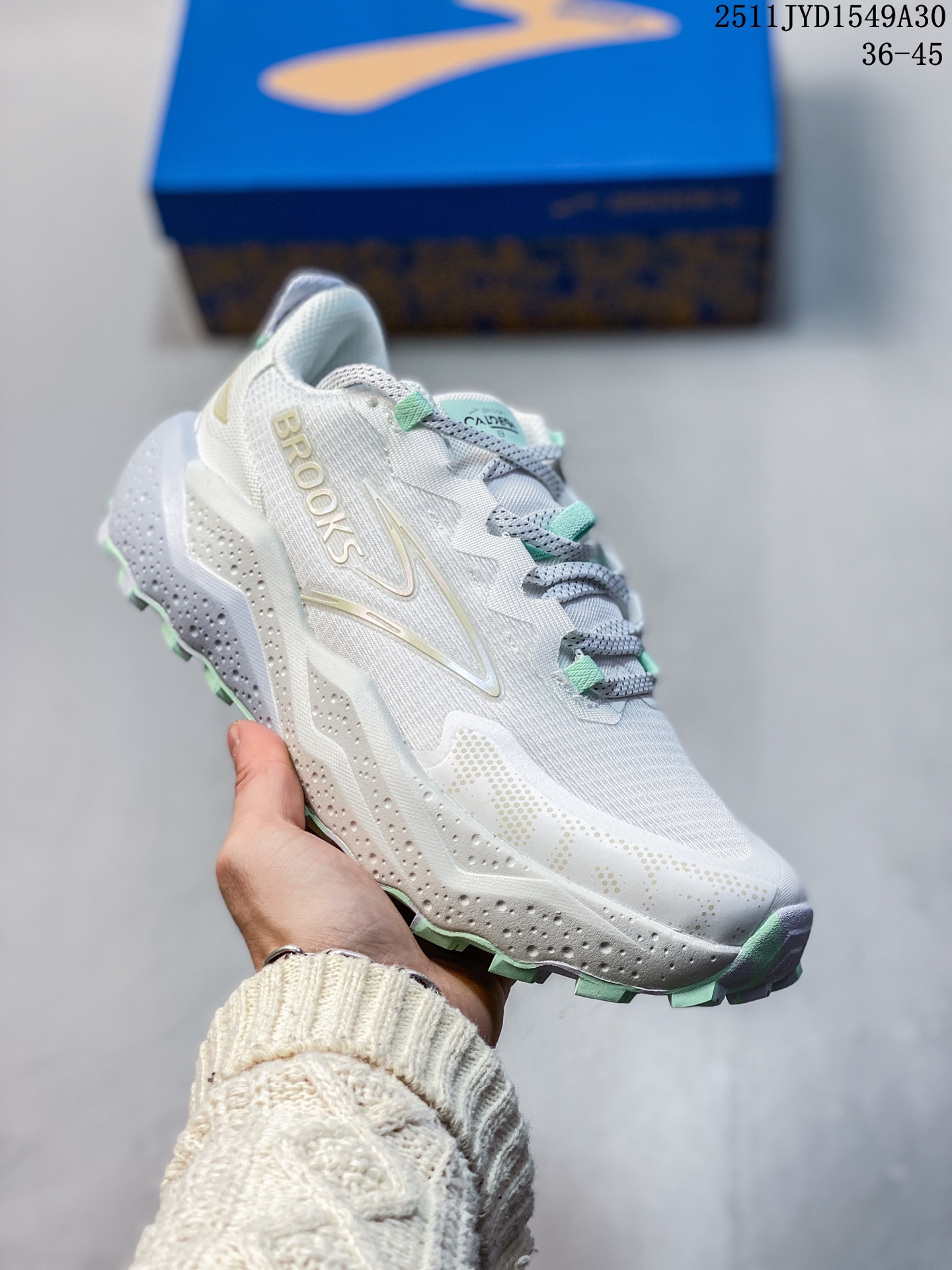 💰170
布鲁克斯 Brooks  CALDERA 8代 经典鞋款厚底增高运动鞋  113500ASOWE 36-45
11JYD1549A30