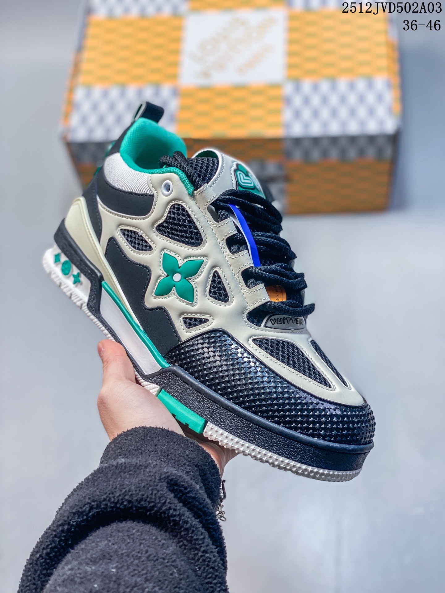 路易威登/Louis Vuitton LV路易威登板鞋 新款 LV Trainer最新配色运动鞋 L家 篮球鞋风格运动鞋 该鞋由艺术总监 VIRGIL ABLOH设计 垫脚聚米微料加透气英伦网布 细节原版一致 12JVD502A03