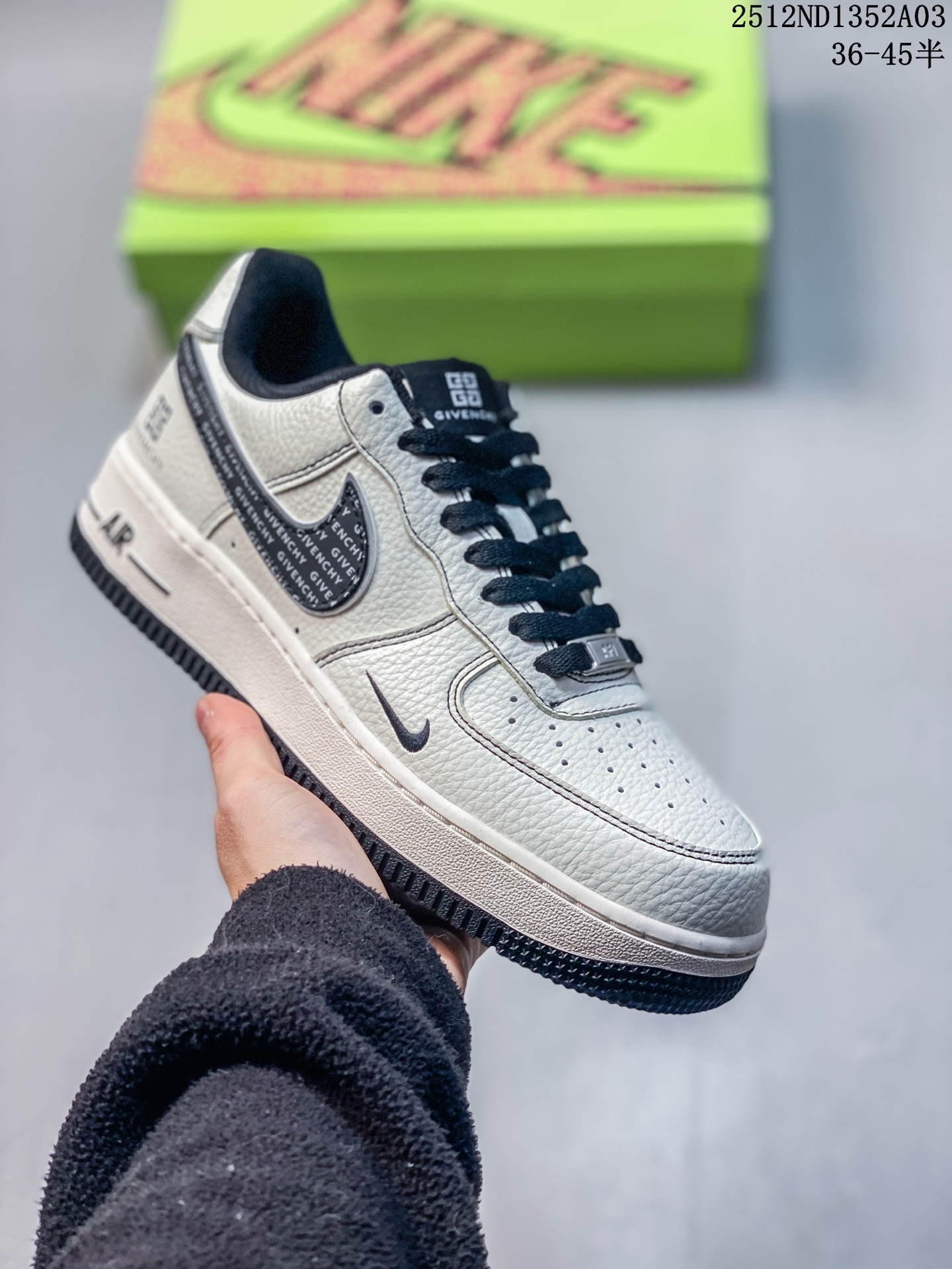 高端定制Nike Air Force 1 '07 Low “纪梵希联名 米白黑灰双钩 ” 高端定制 低帮休闲板鞋 定制鞋盒 大厂纯原品质出货 超高清洁度 皮料切割干净无任何毛边 细节完美 货号:KX2532-506 ND1352A03